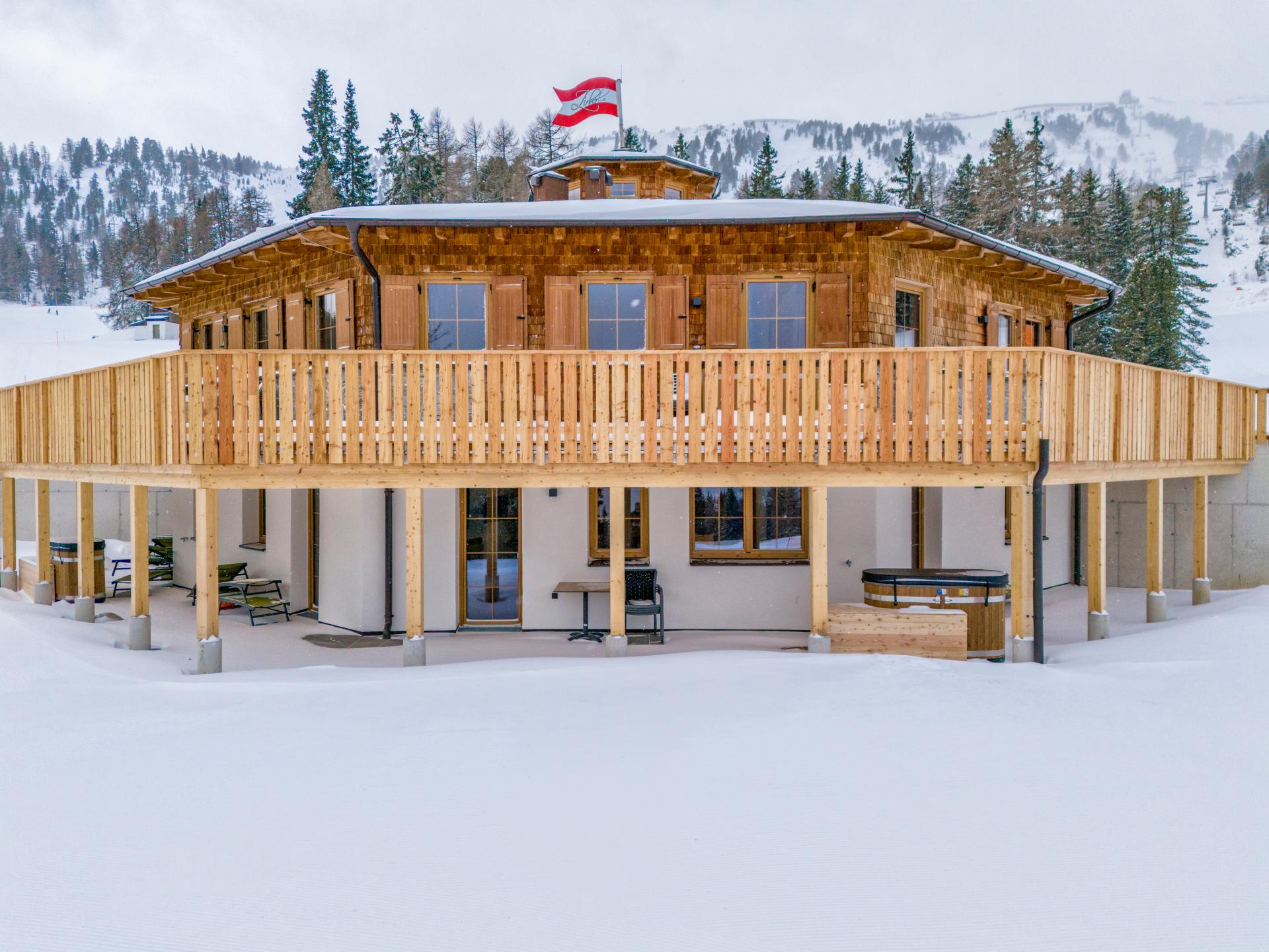 Luxe appartement met sauna op de piste