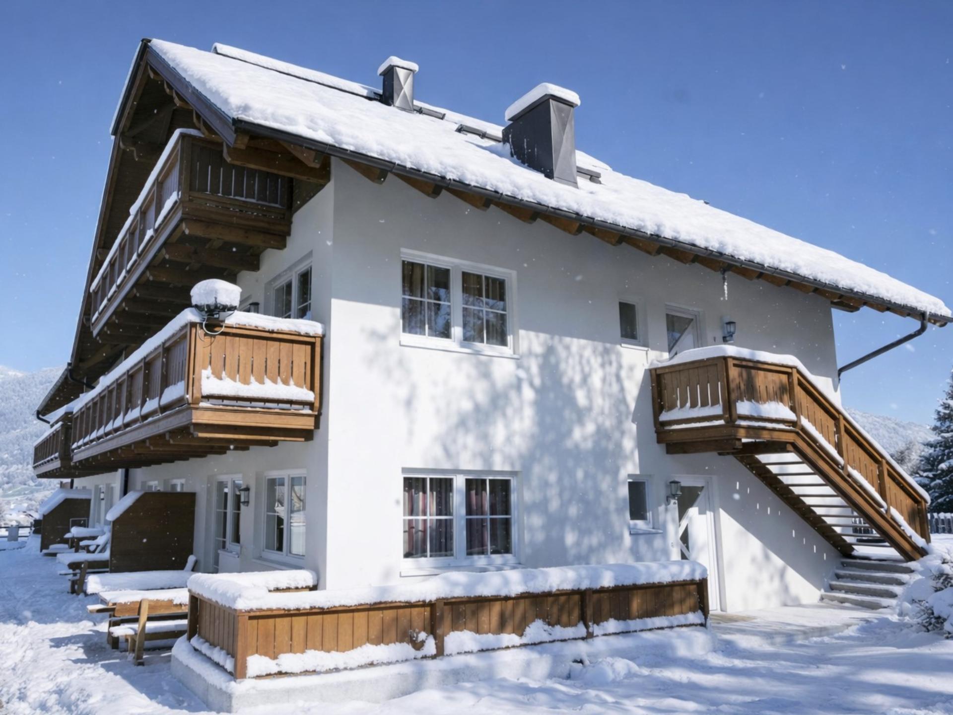 Ruime vakantiewoning met terras aan de piste
