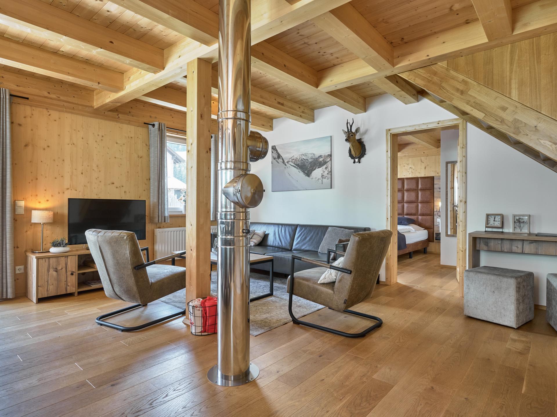 Vrijstaand chalet met tuin en skiberging