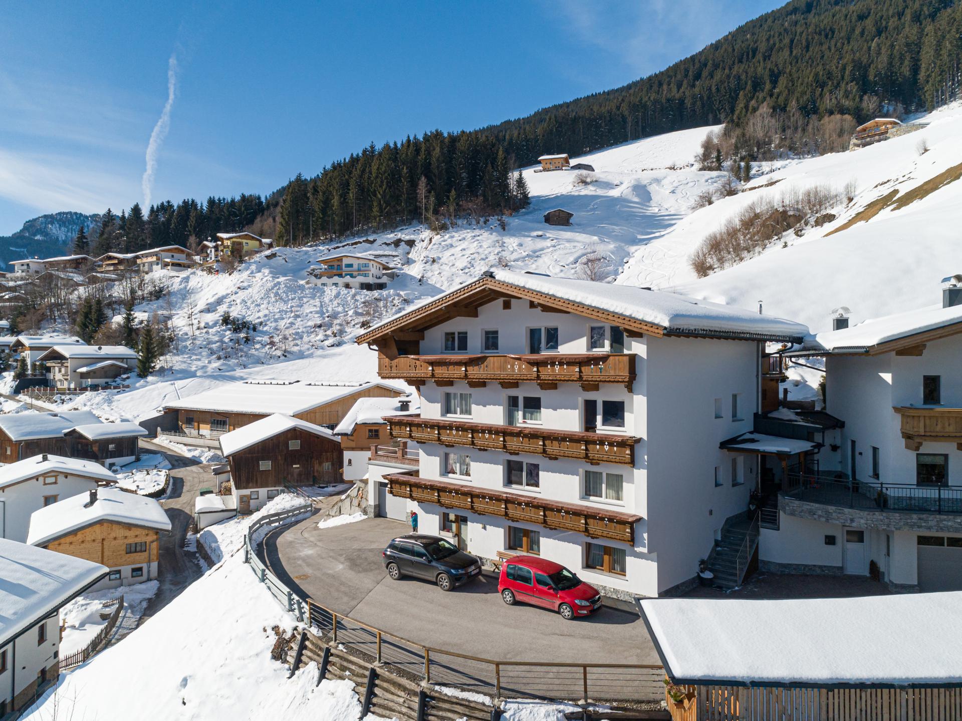 Mooie vakantiewoning met uitzicht op de Alpen