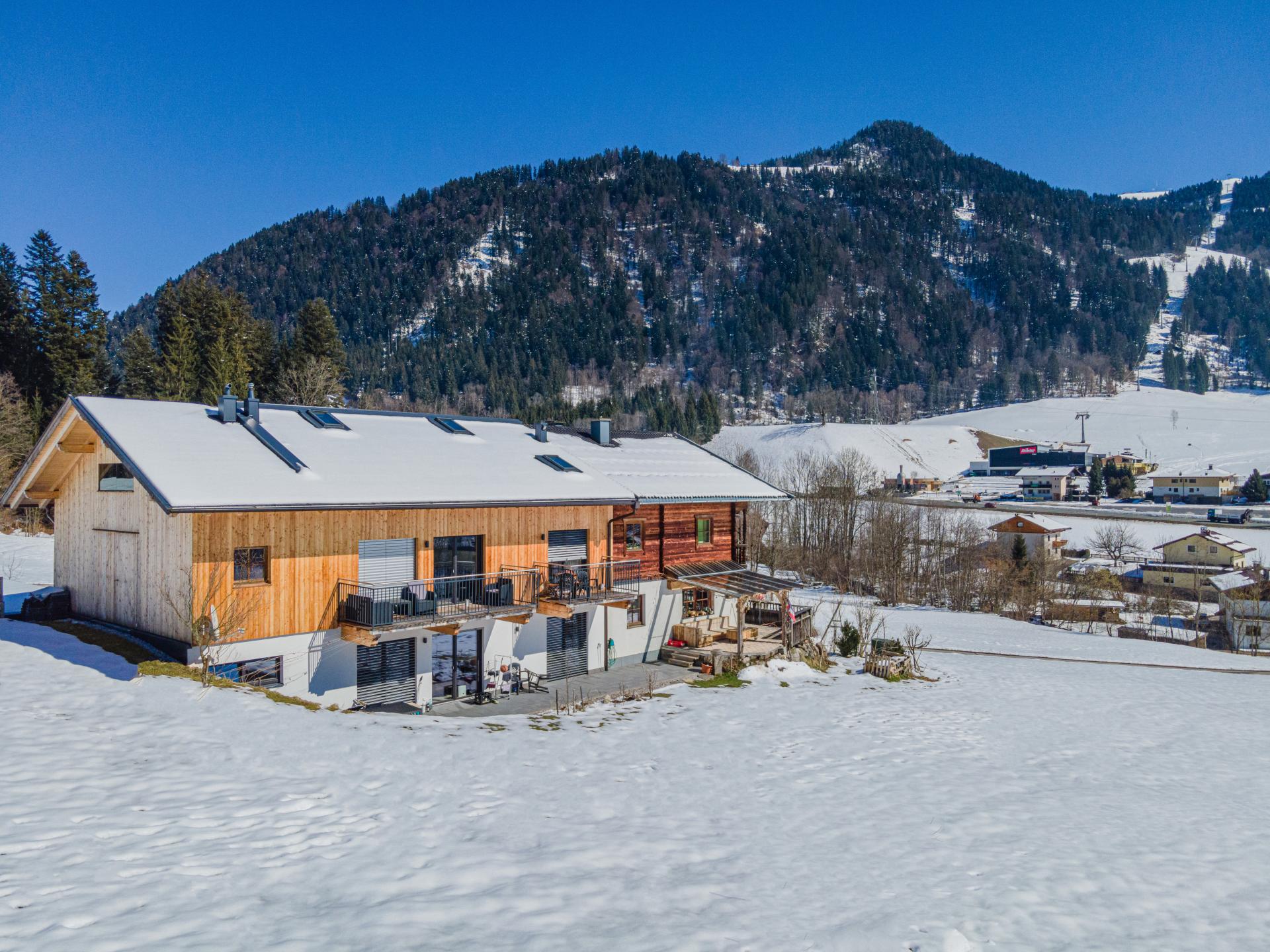 Appartement met terras tegenover de skilift