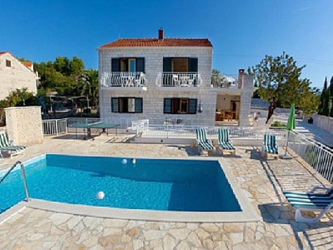 Villa "Sladolet" in Sutivan, eiland Brac (10 personen)