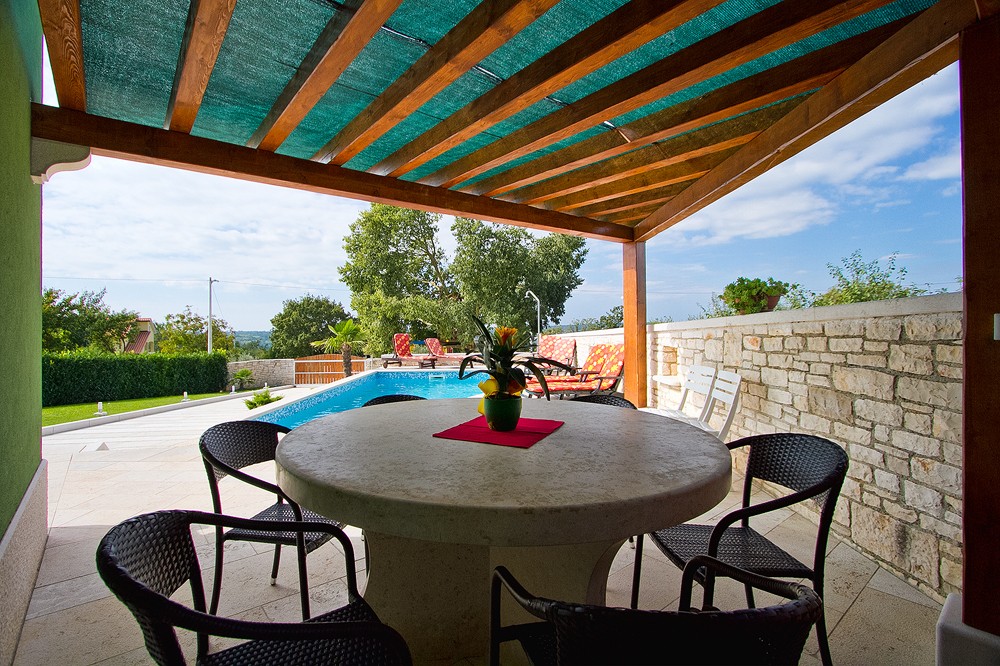 Villa "Proleter" in Pamici, Istria (10)