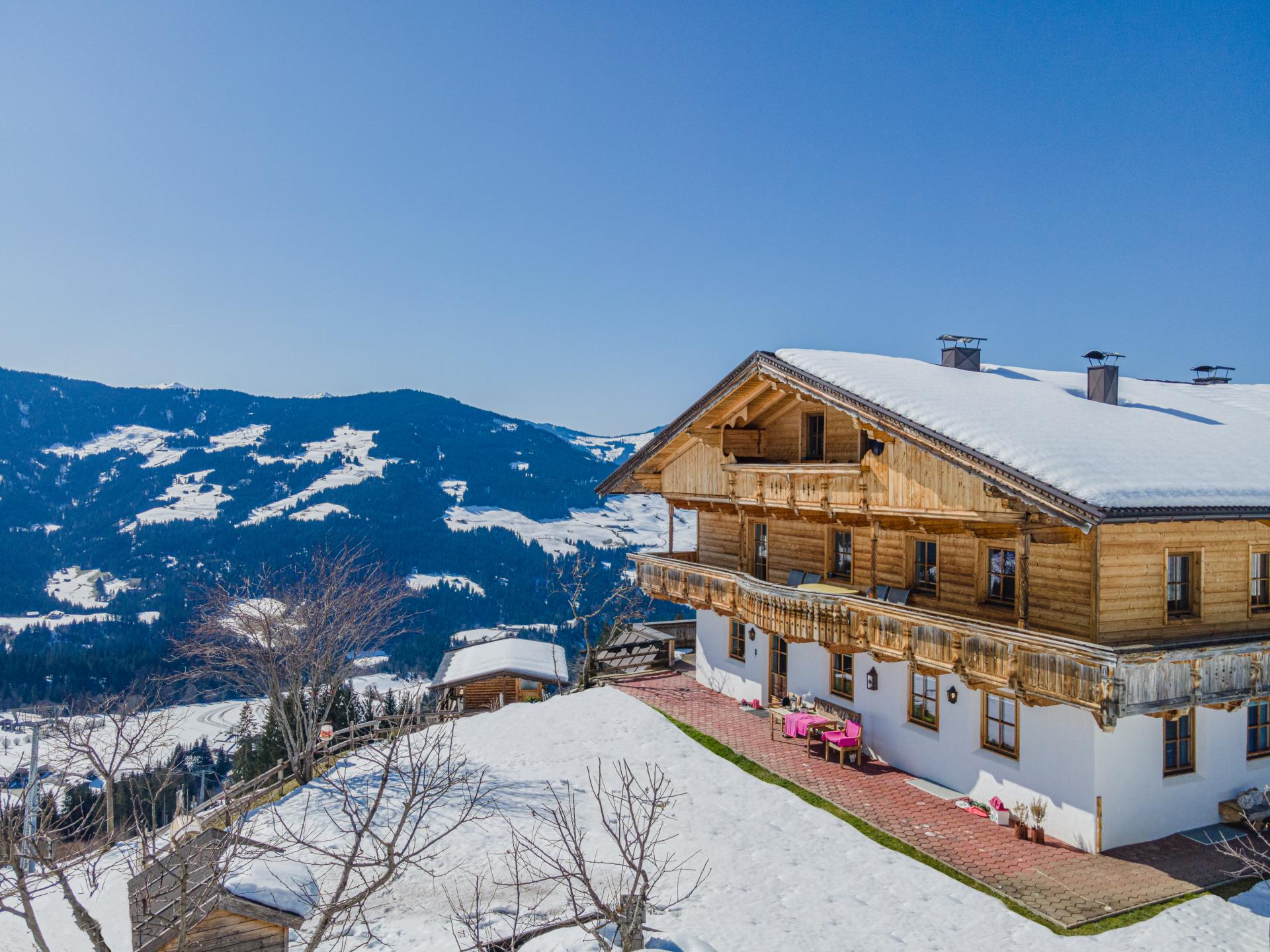 Fijn appartement met skilift voor de deur