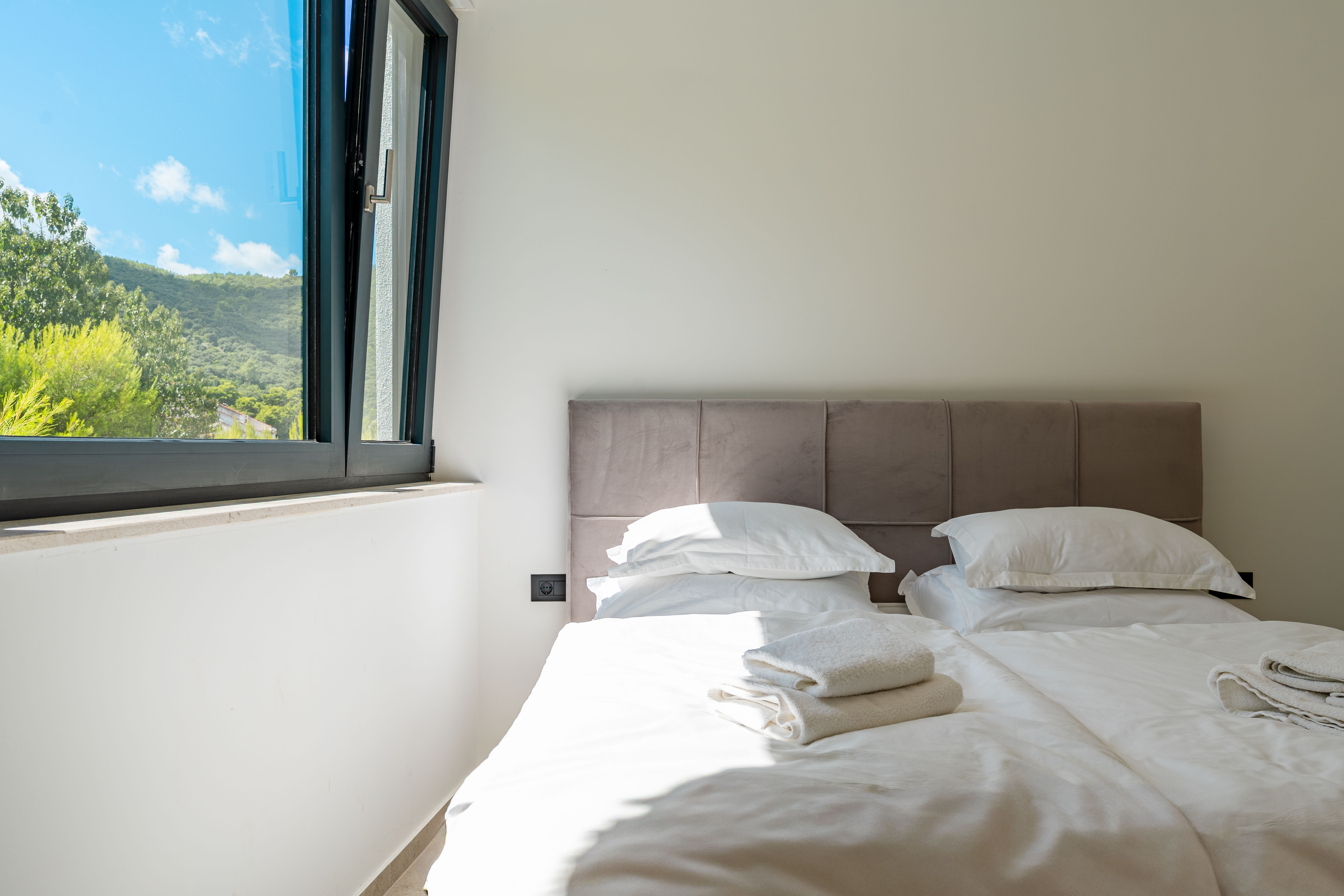 Korcula Hill - Ruim penthouse met drie slaapkamers van 87m2 + terras van 35m2