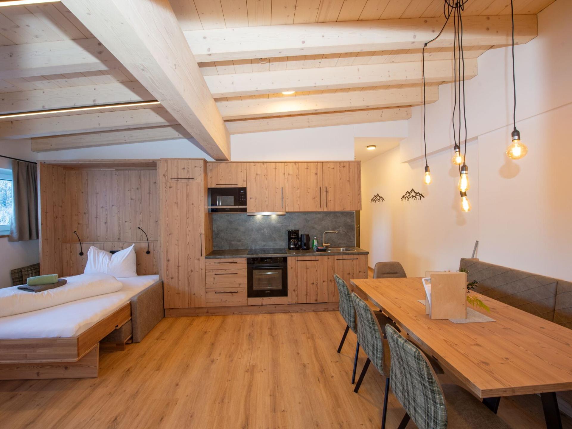 Ski-Inn, ski-out in Alpine style en buitensauna