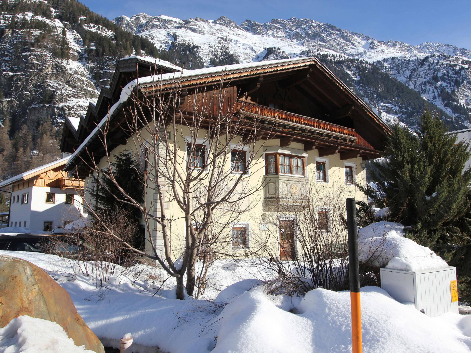 Leuk appartement vlak bij de skibus naar Sölden