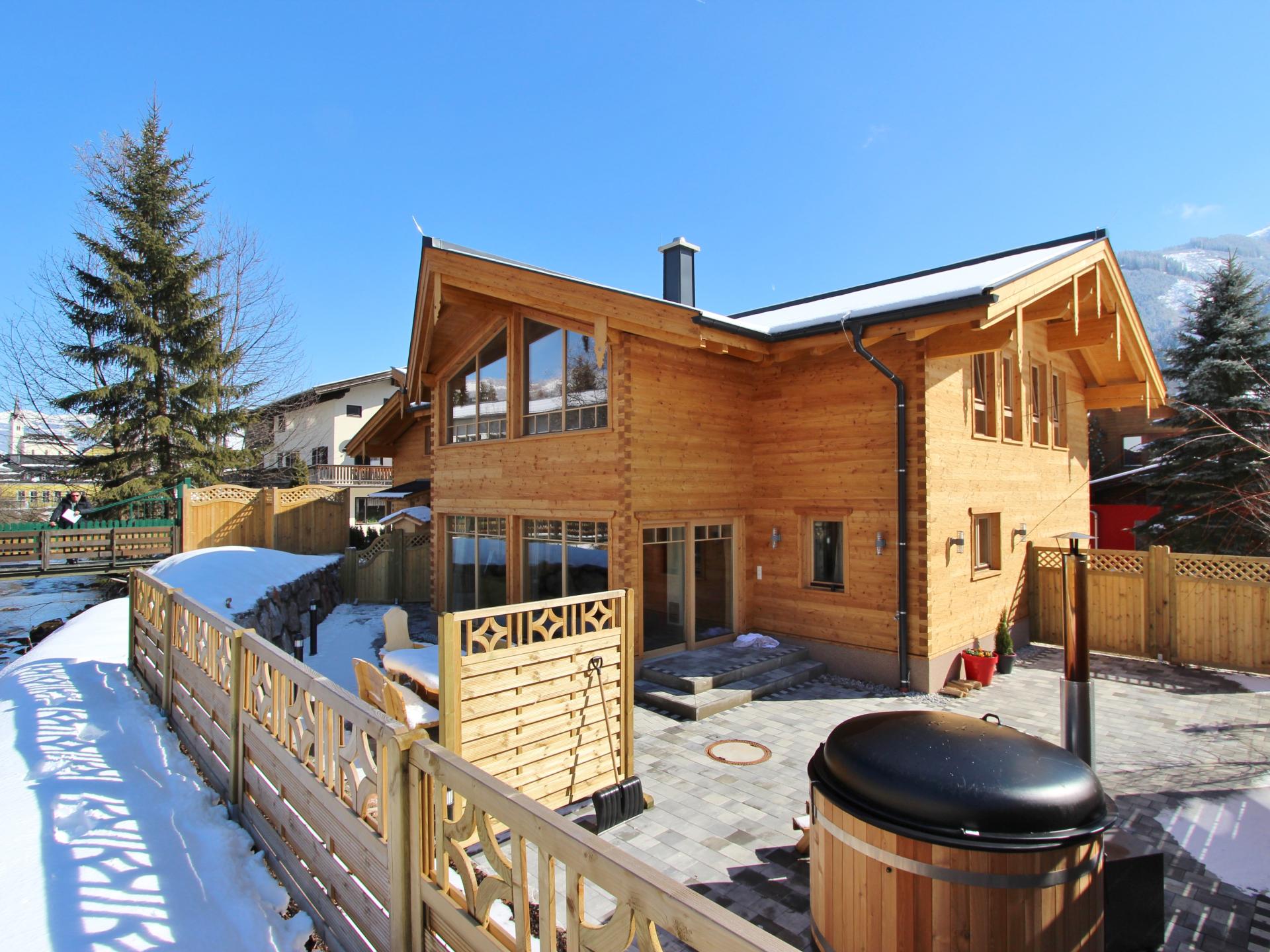 Vrijstaand chalet in Kaprun met sauna