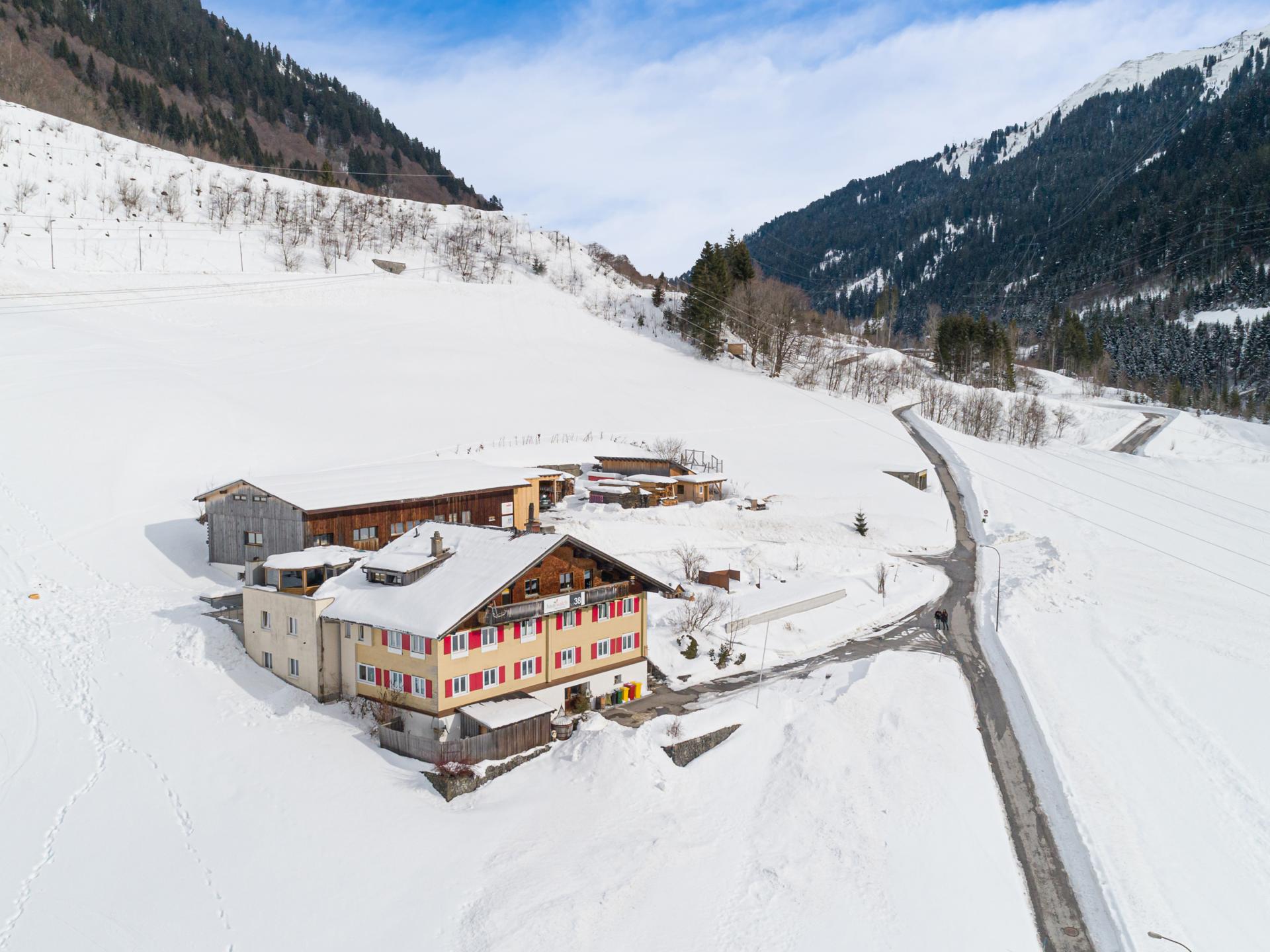 Ruim appartement in het Arlberg-skigebied
