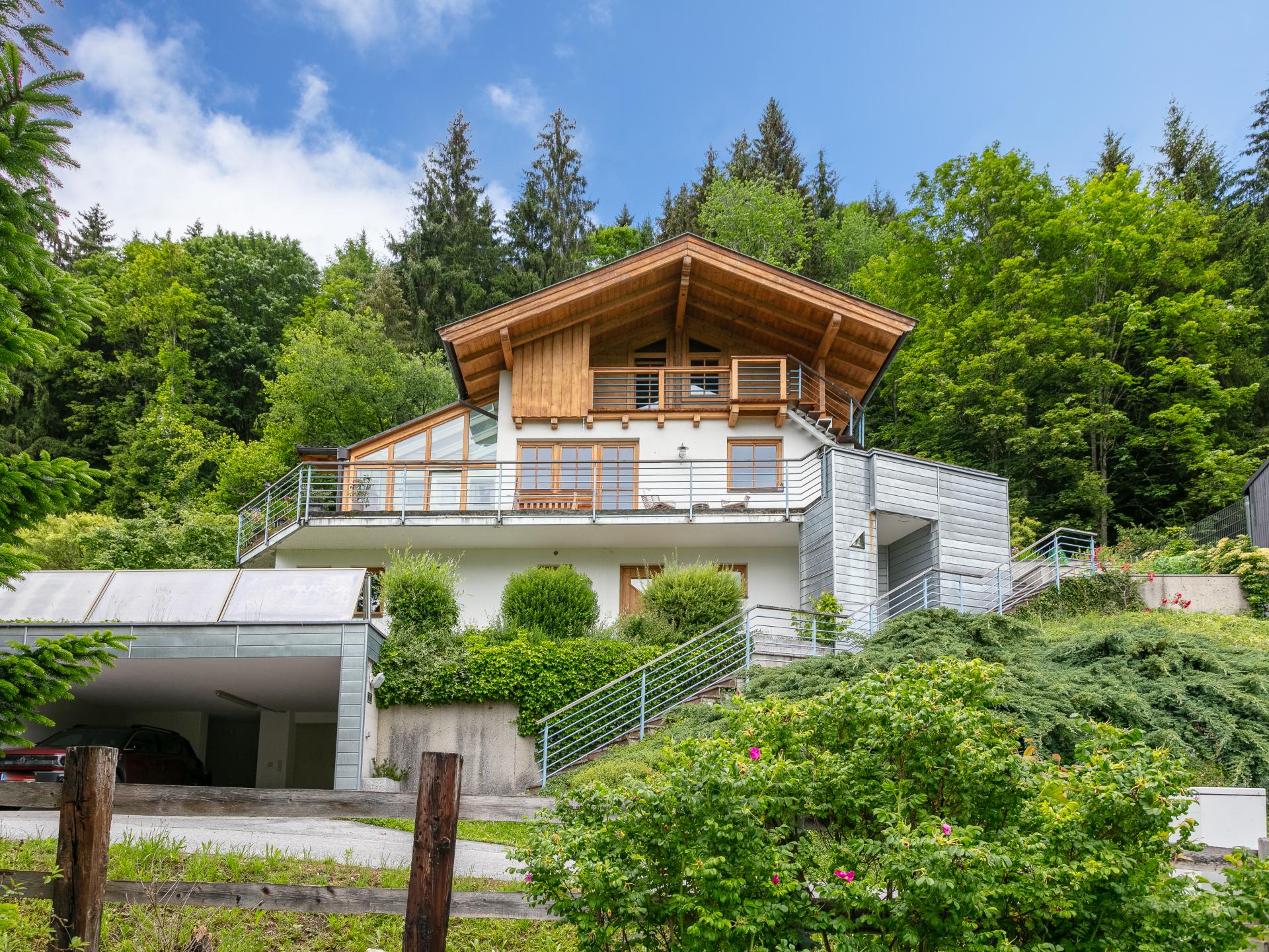 Stijlvol vakantie-appartement met terras