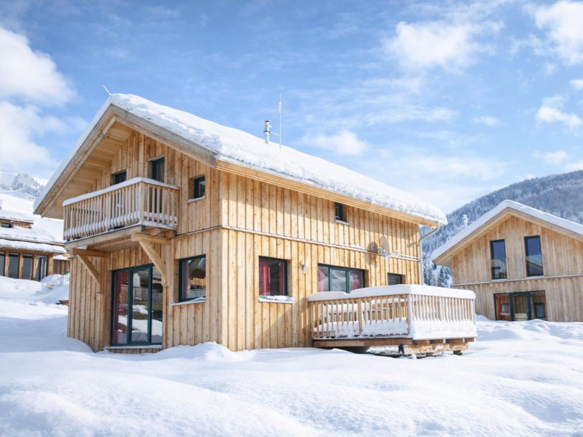 Fraai chalet met sauna en bergpanorama