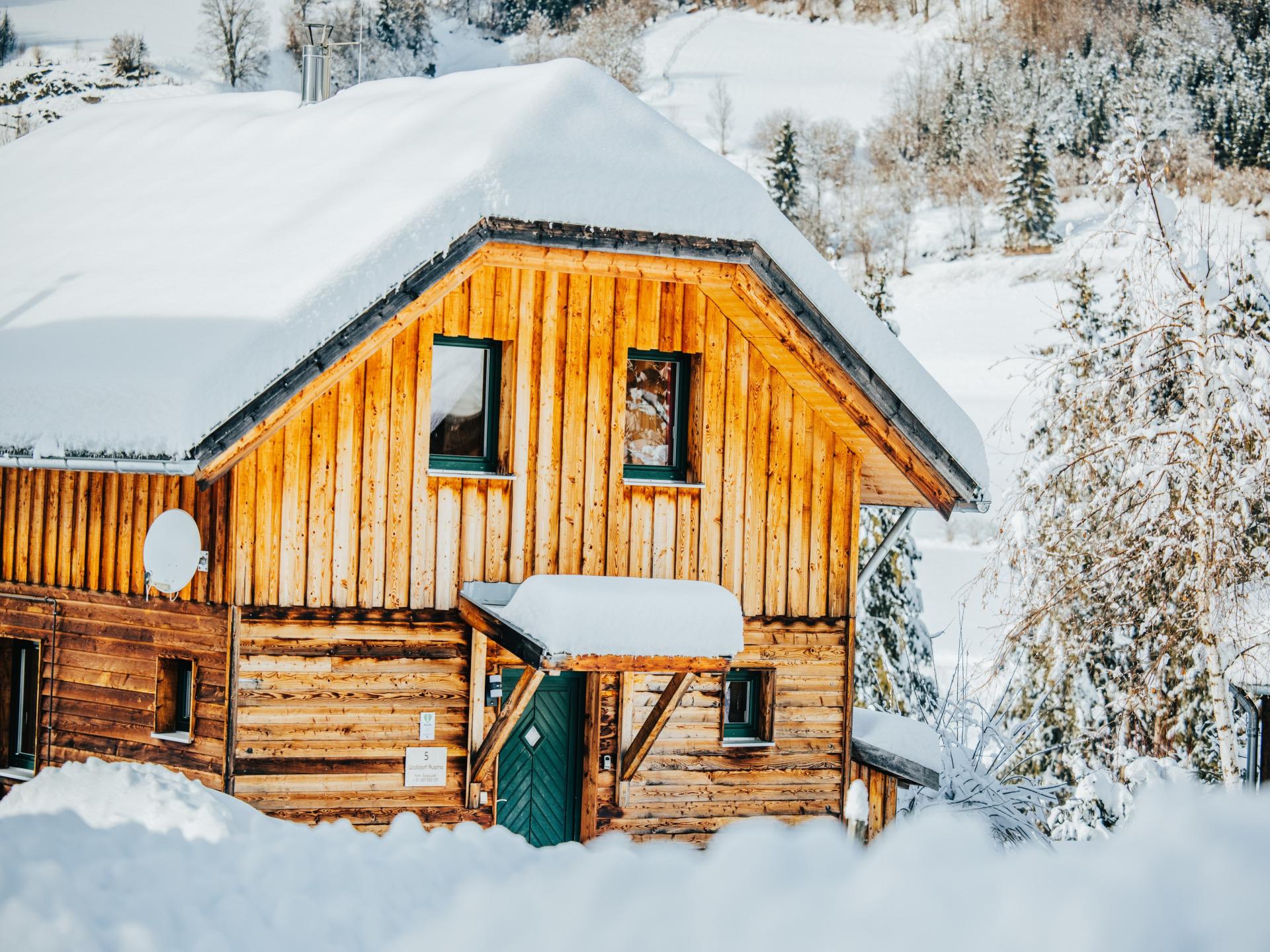 Alpine huis met fraai uitzicht en whirlpool