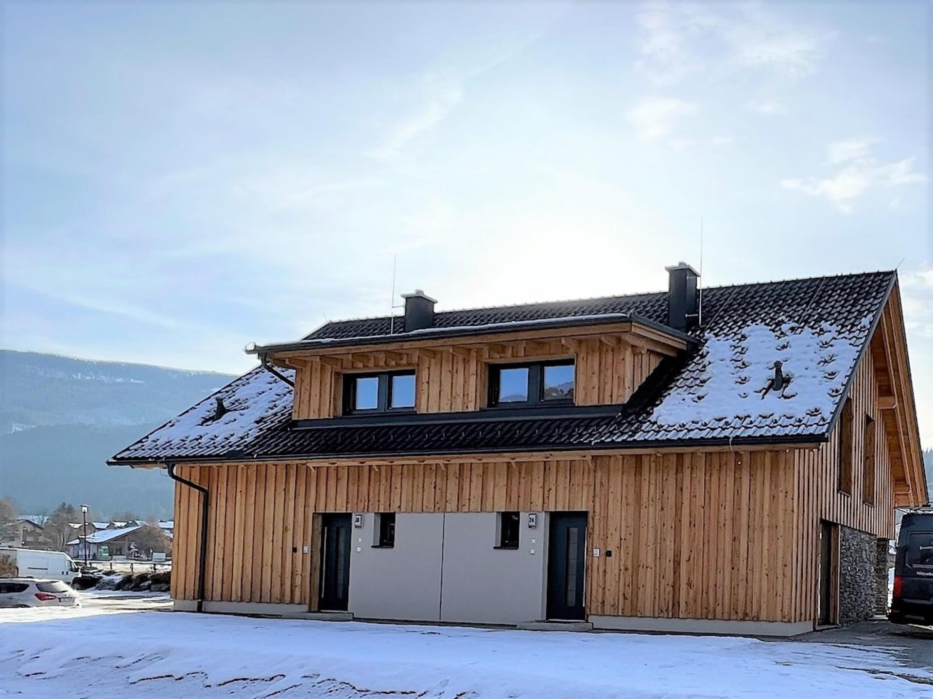Groot dubbel chalet met tuin nabij het skigebied