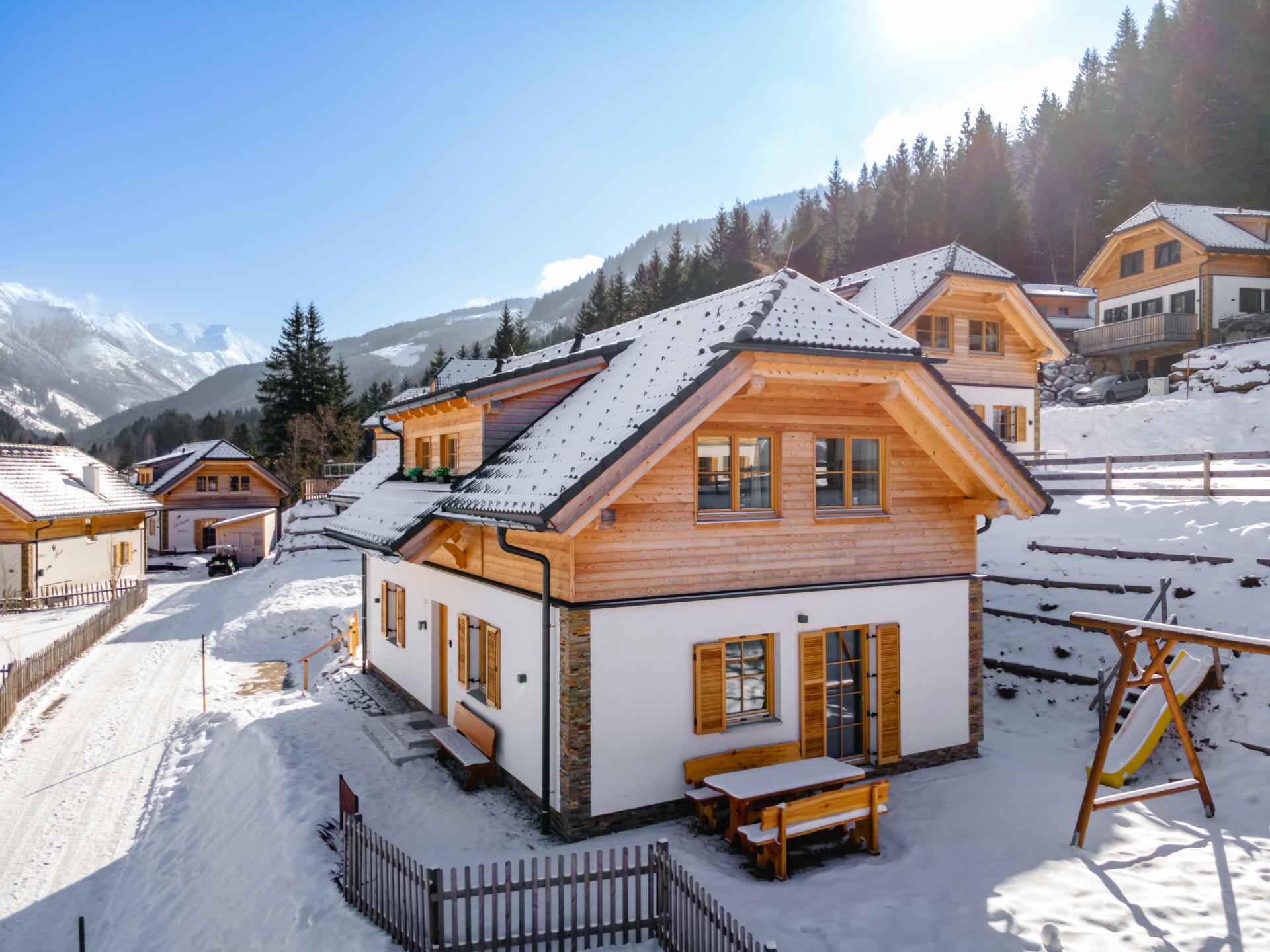 Luxe lodge met sauna en hottub nabij de skilift