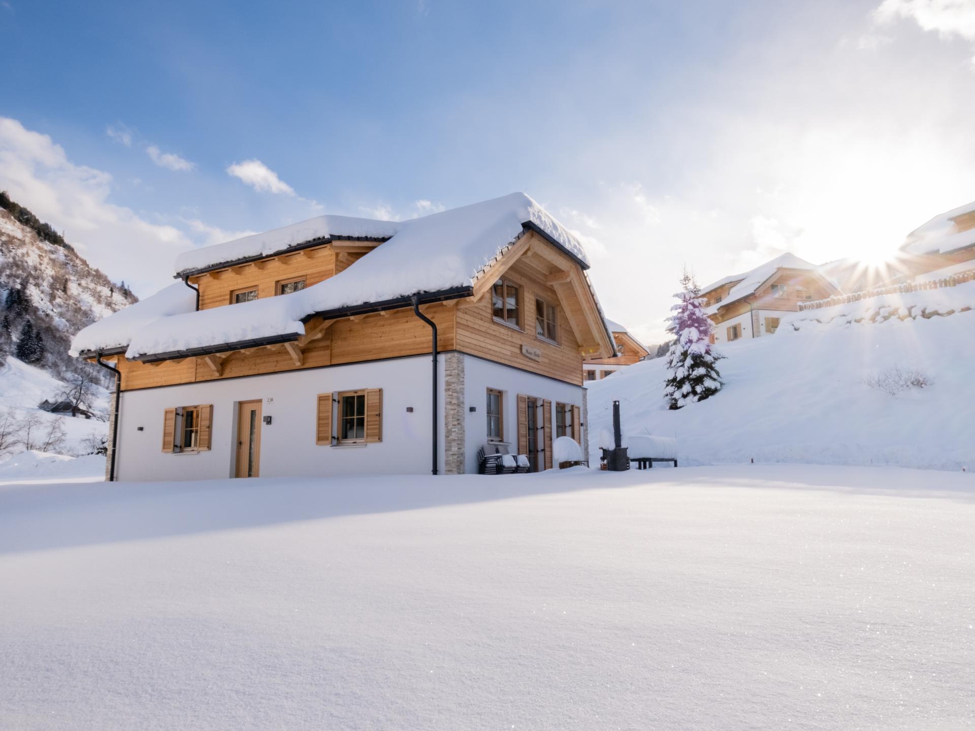 Chalet met 2 terrassen en een sauna