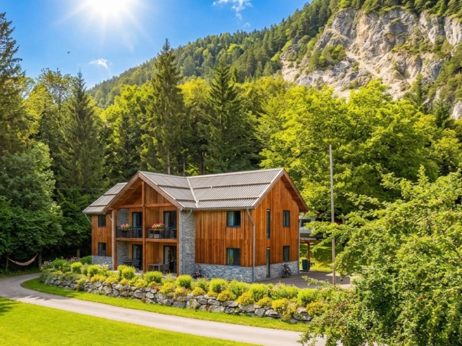 Moderne vakantiewoning bij een meer in de Alpen