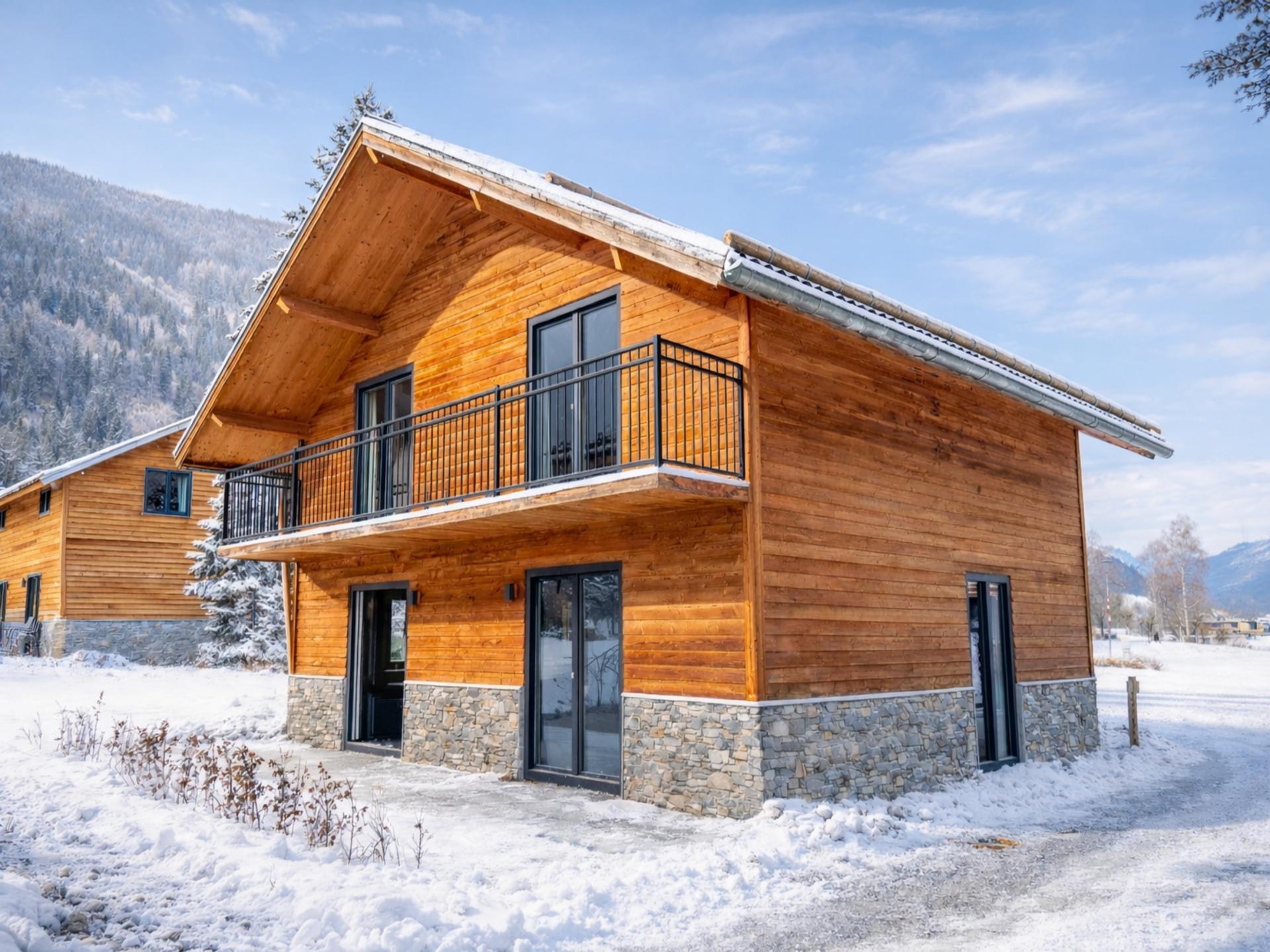 Luxe chalet met sauna aan een meer in de Alpen