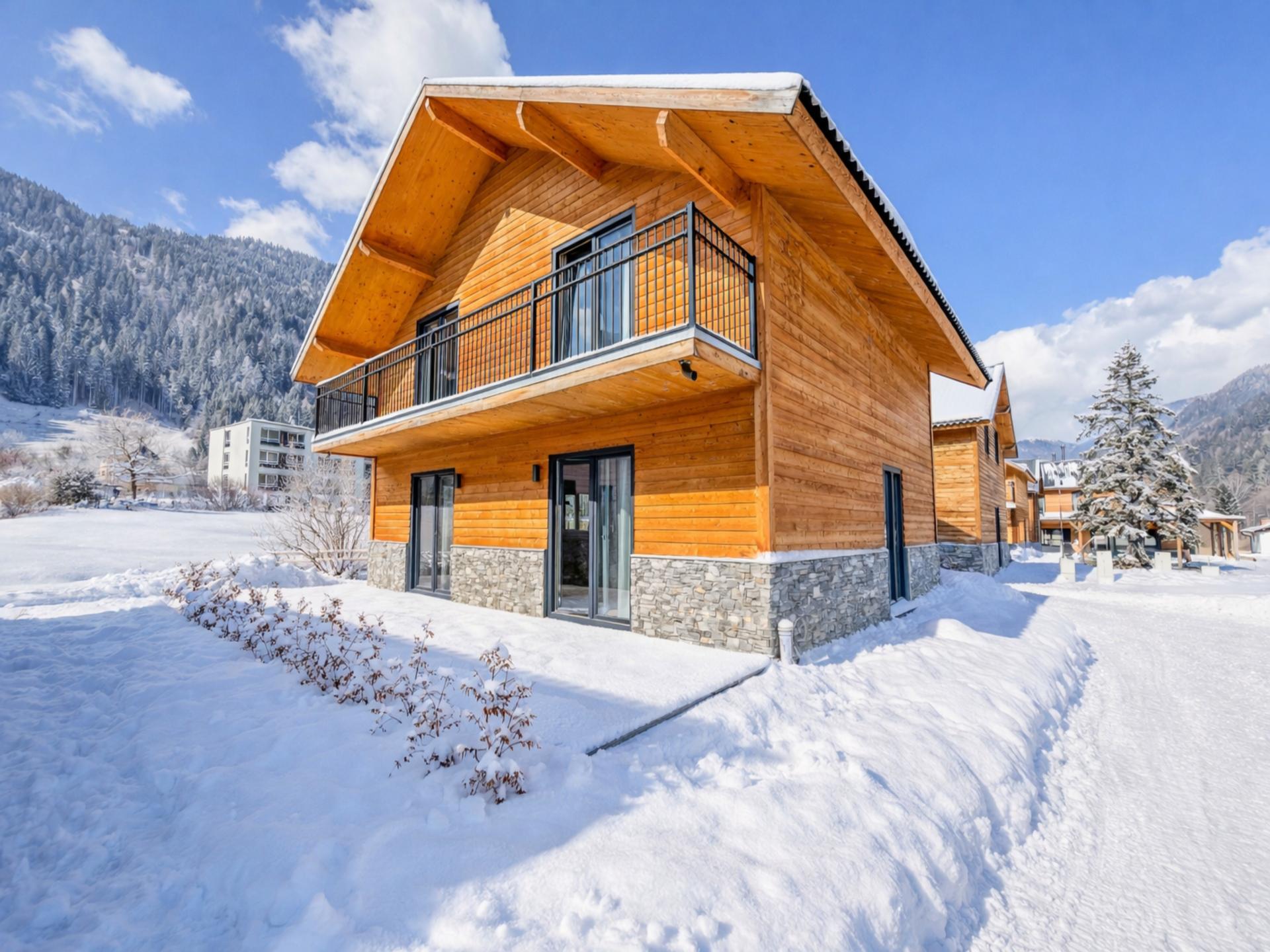 Chalet met sauna tussen de bergen en skigebieden