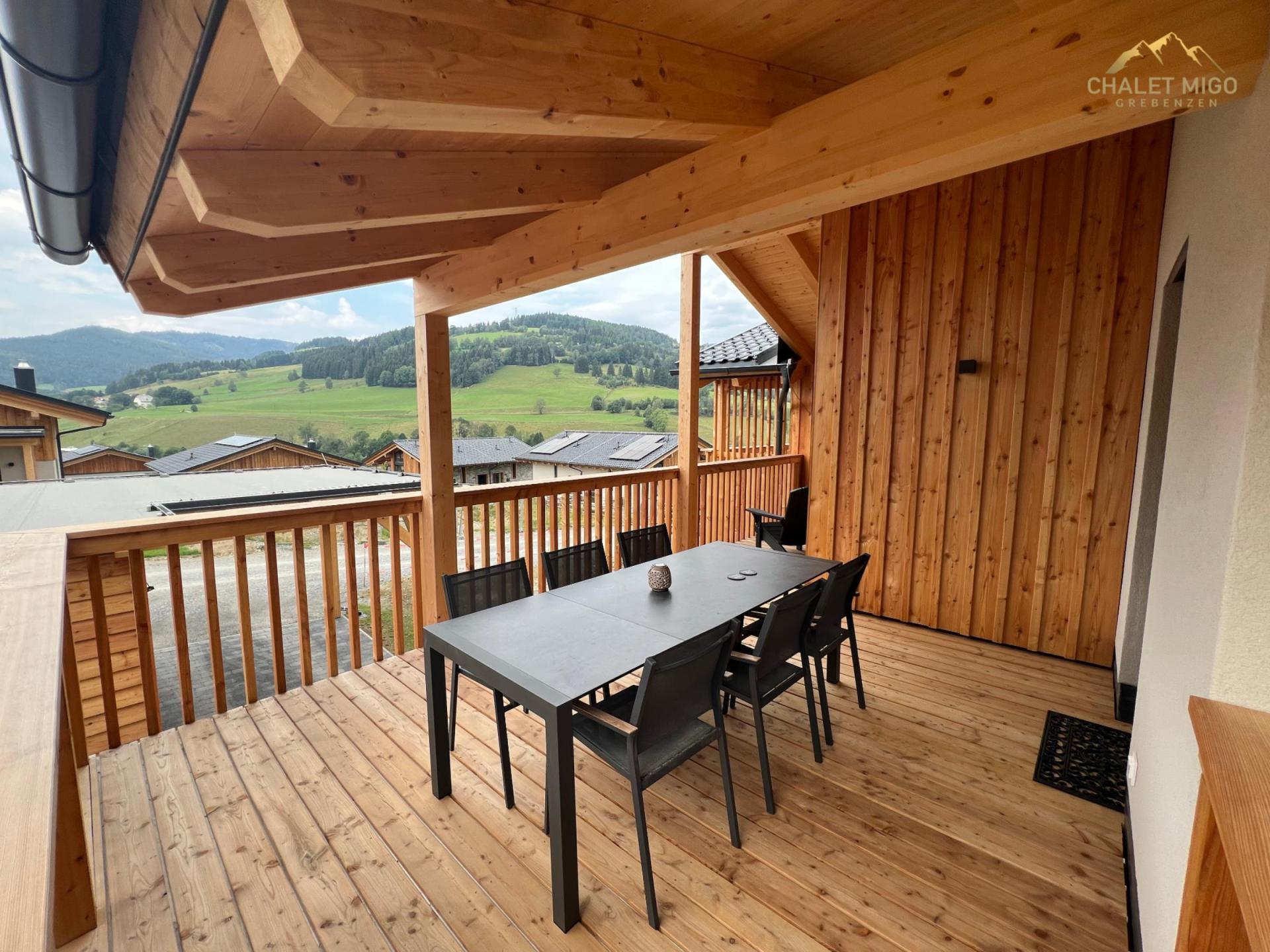 Luxe ski in-ski out chalet met sauna en balkon