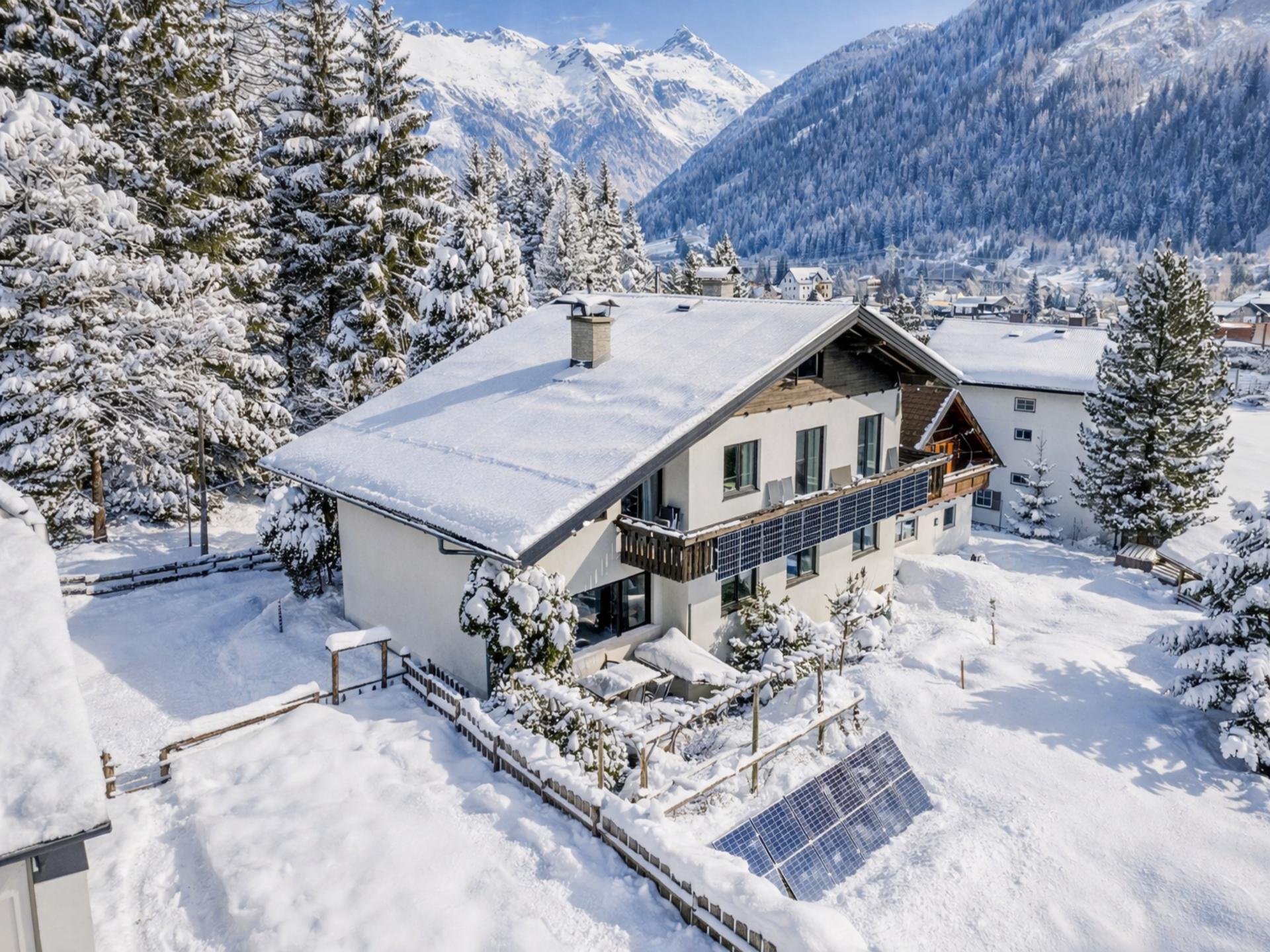 Royaal landhuis tussen skigebieden en bergen