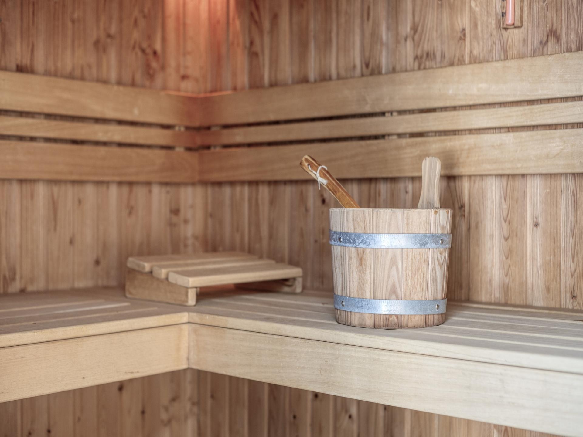 Familie villa met prive zwembad, sauna en tuin