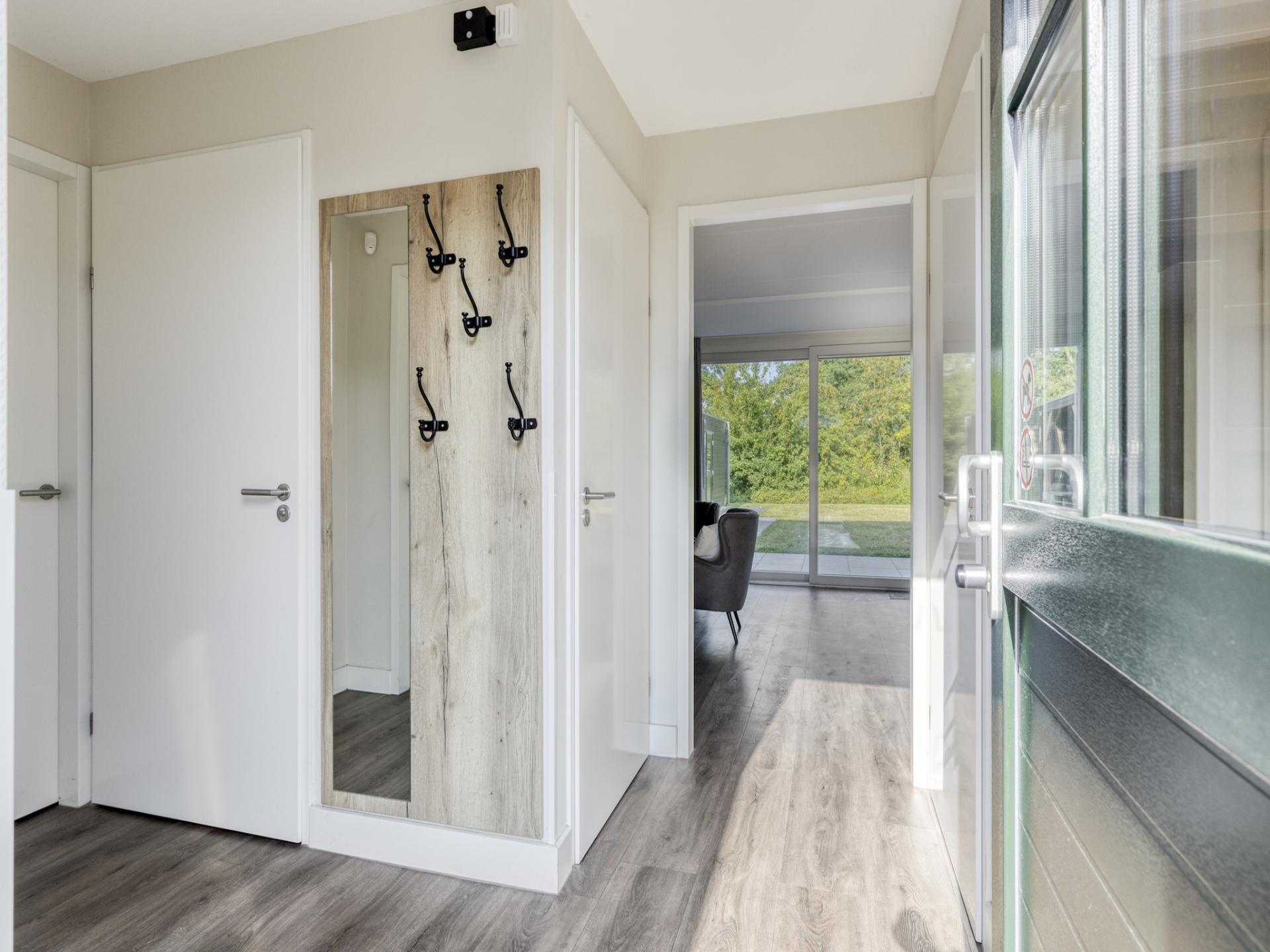 Vrijstaande villa met tuin en fijne lounge hoek