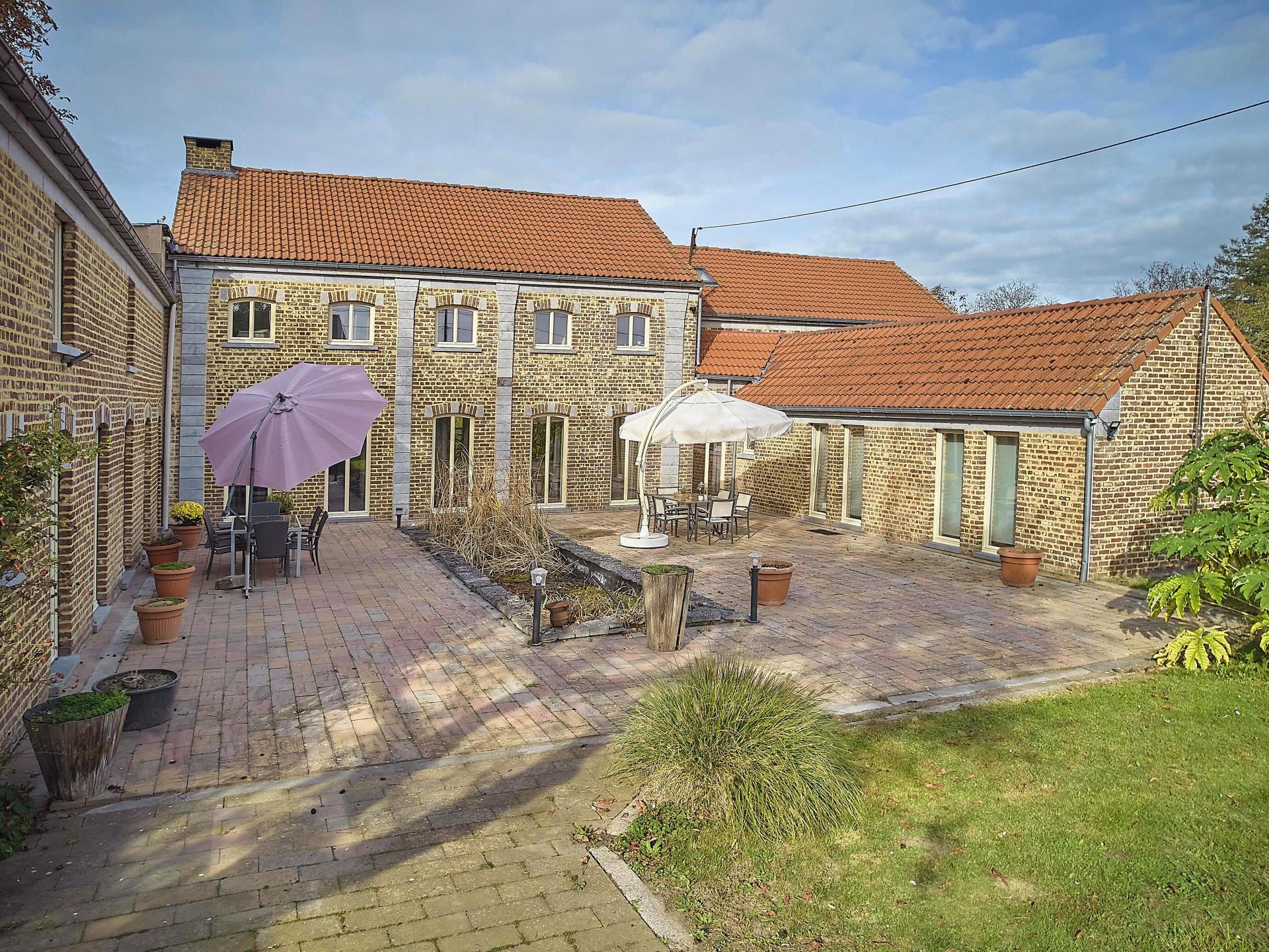 Fijne ruime vakantiewoning met een terras