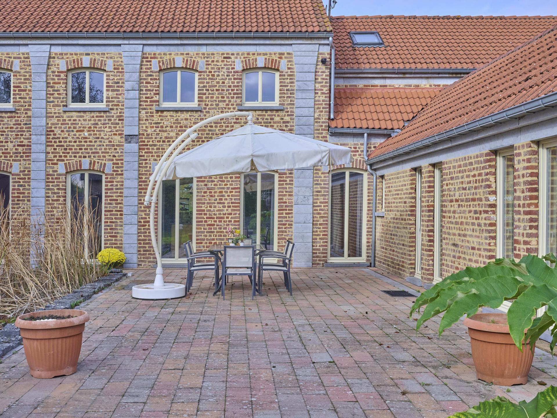 Knusse vakantiewoning met een terras