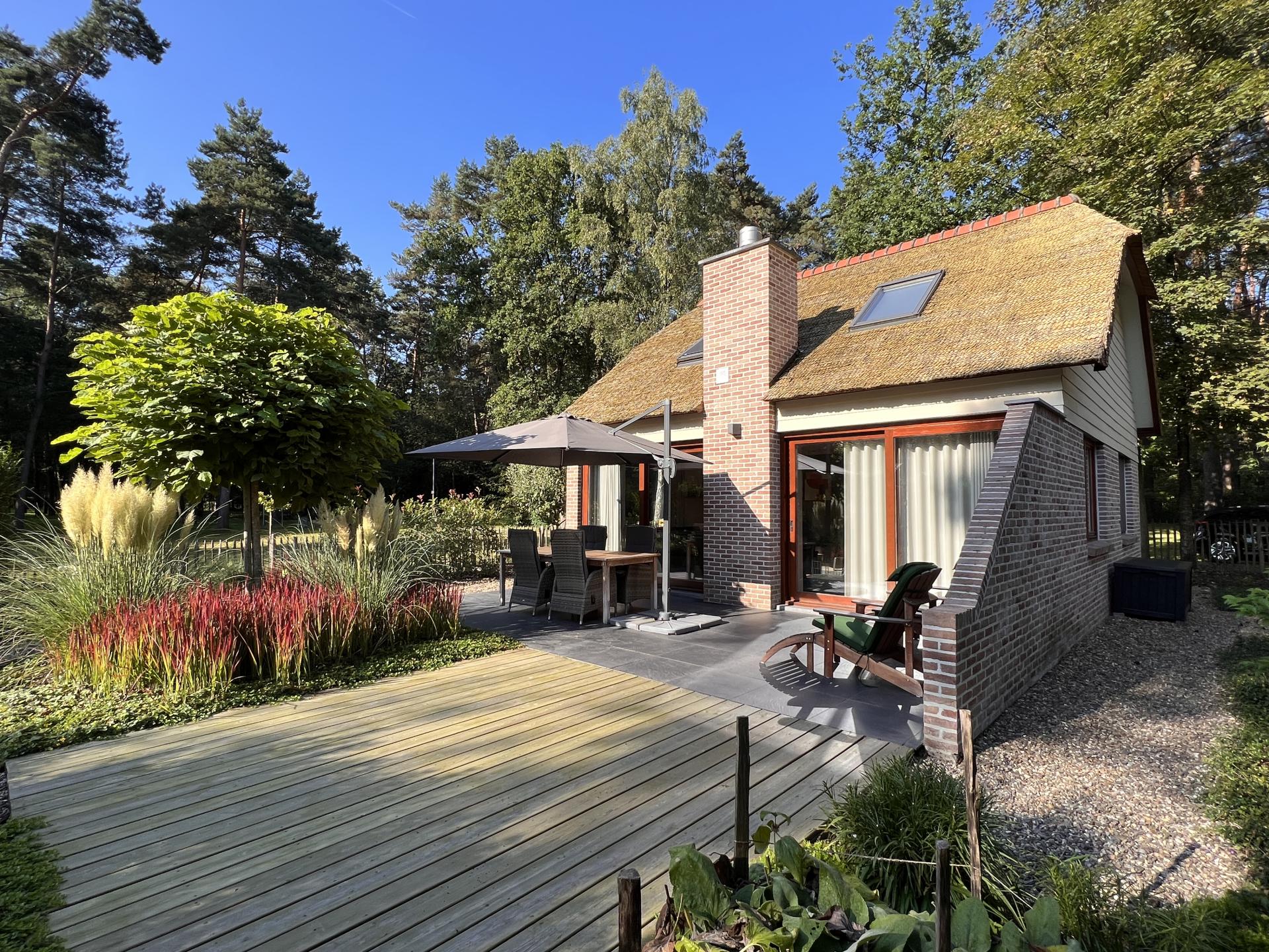 Prachtig vrijstaand huis midden in de bossen