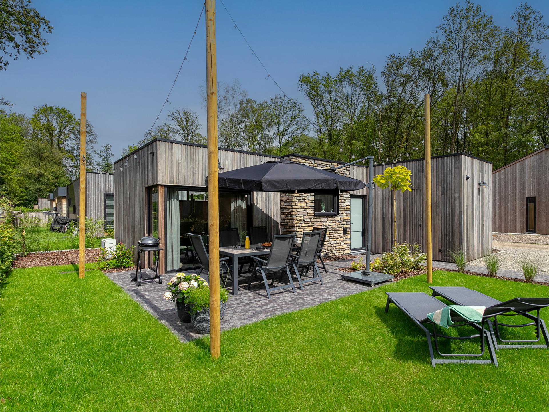 Modern vakantiehuis voor 4 personen in de bossen