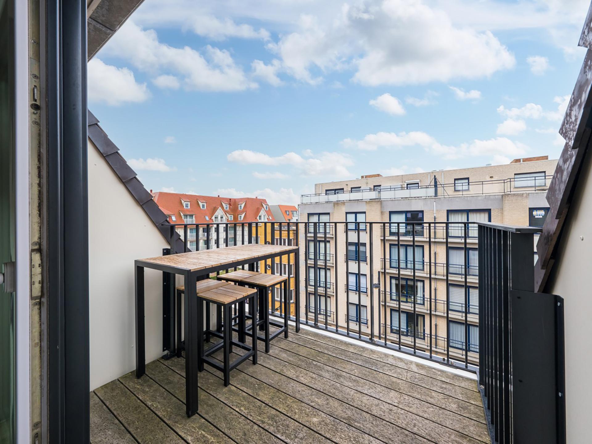 Modern appartement met ruim terras