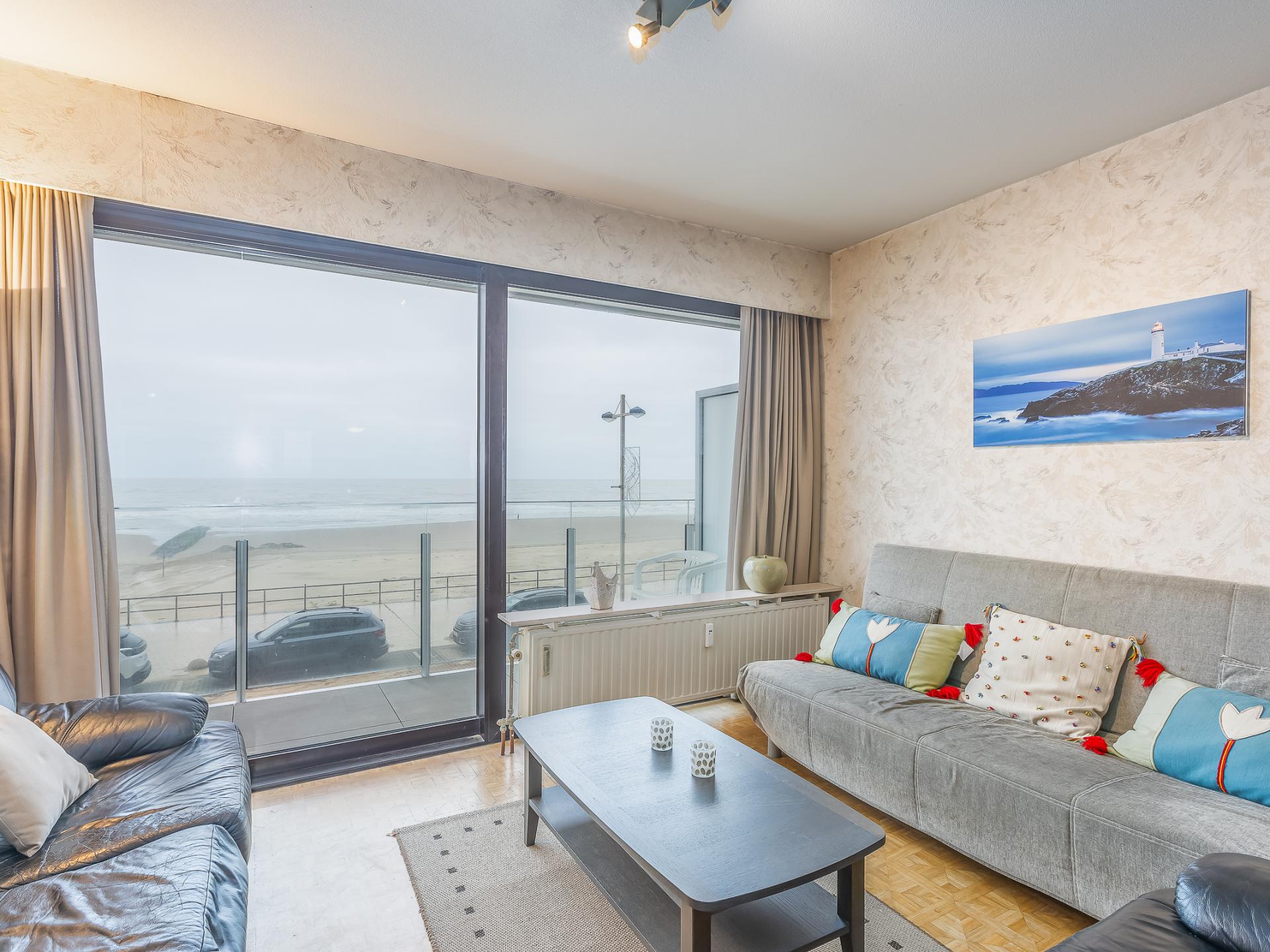 Appartement op de 1ste verdieping met zeezicht