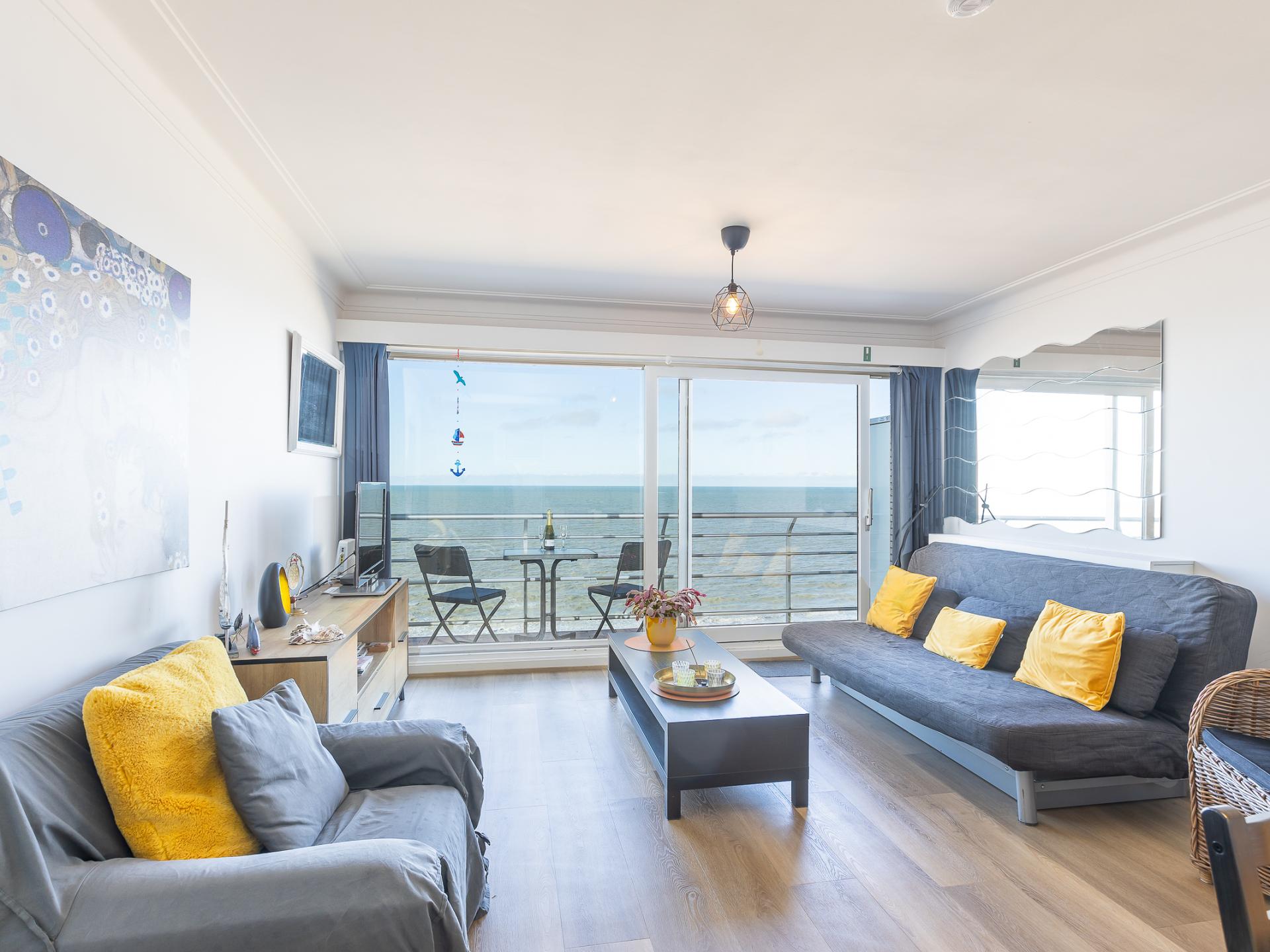 Appartement op 6e verdieping met zeezicht