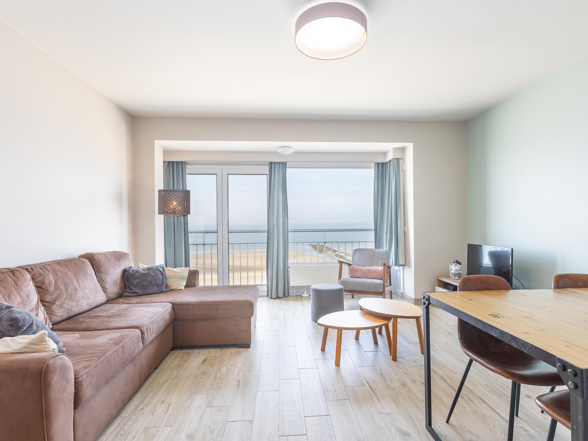 Appartement op de 5e verdieping met zeezicht