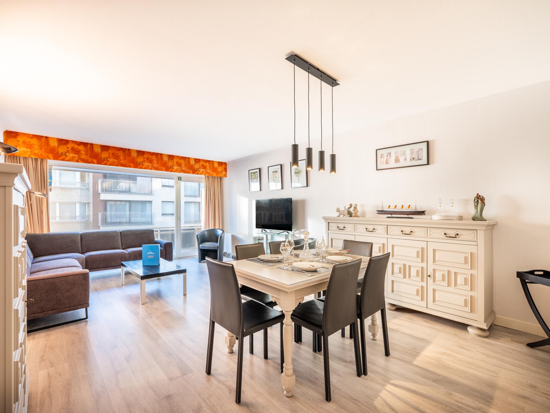 Stijlvol appartement direct aan het strand