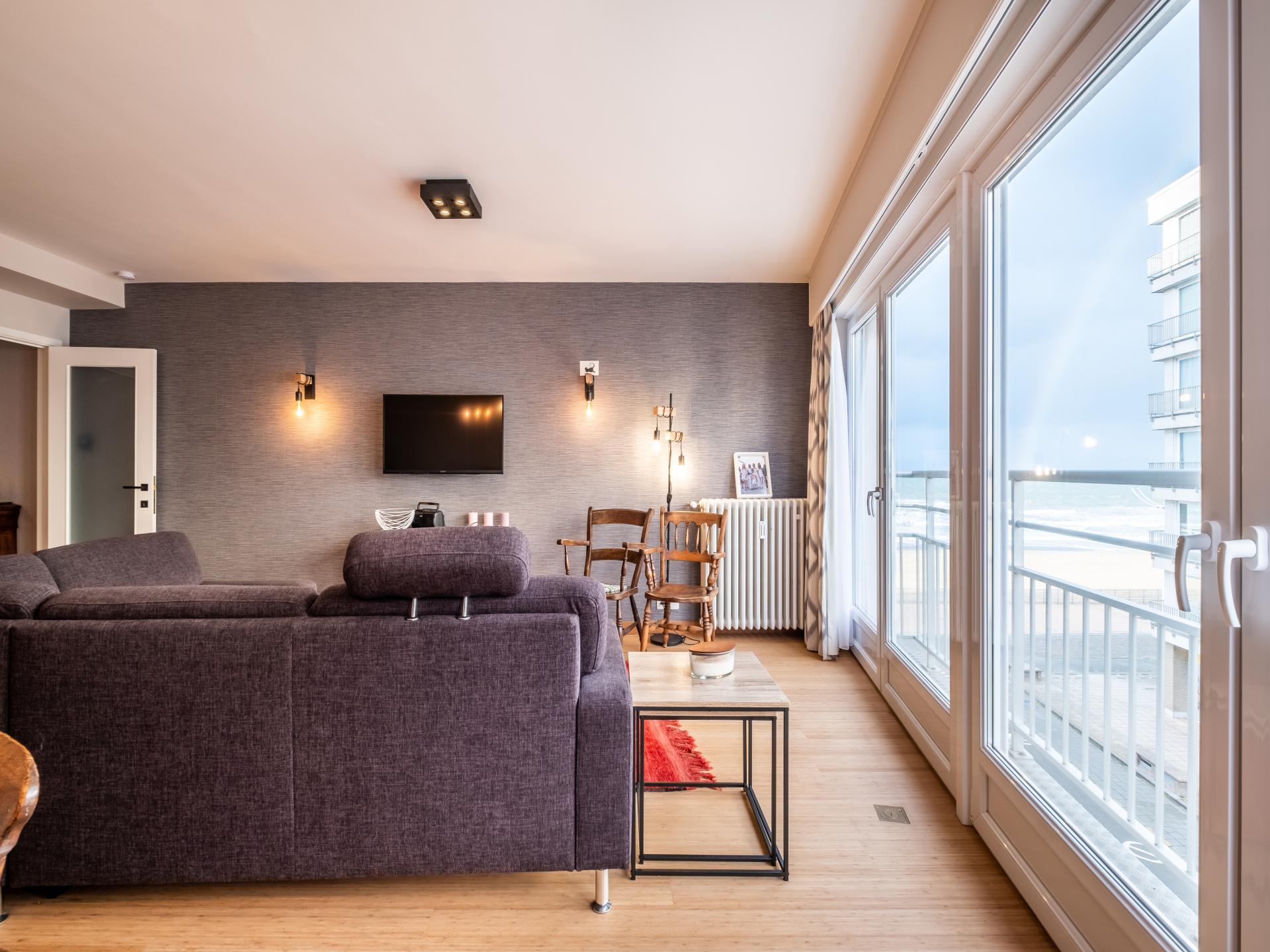 Gerenoveerd appartement met zeezicht