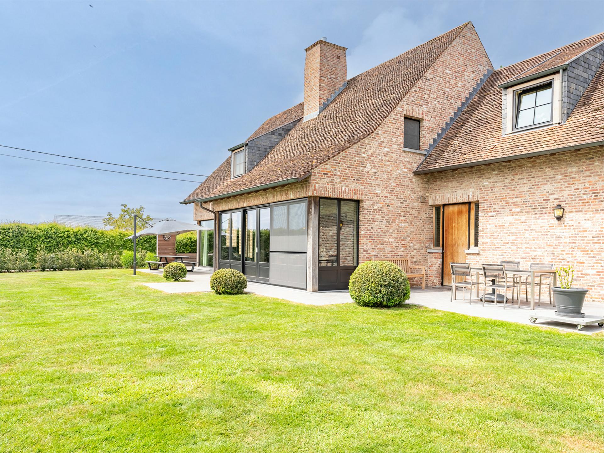 Landhuis midden in de natuur met hottub