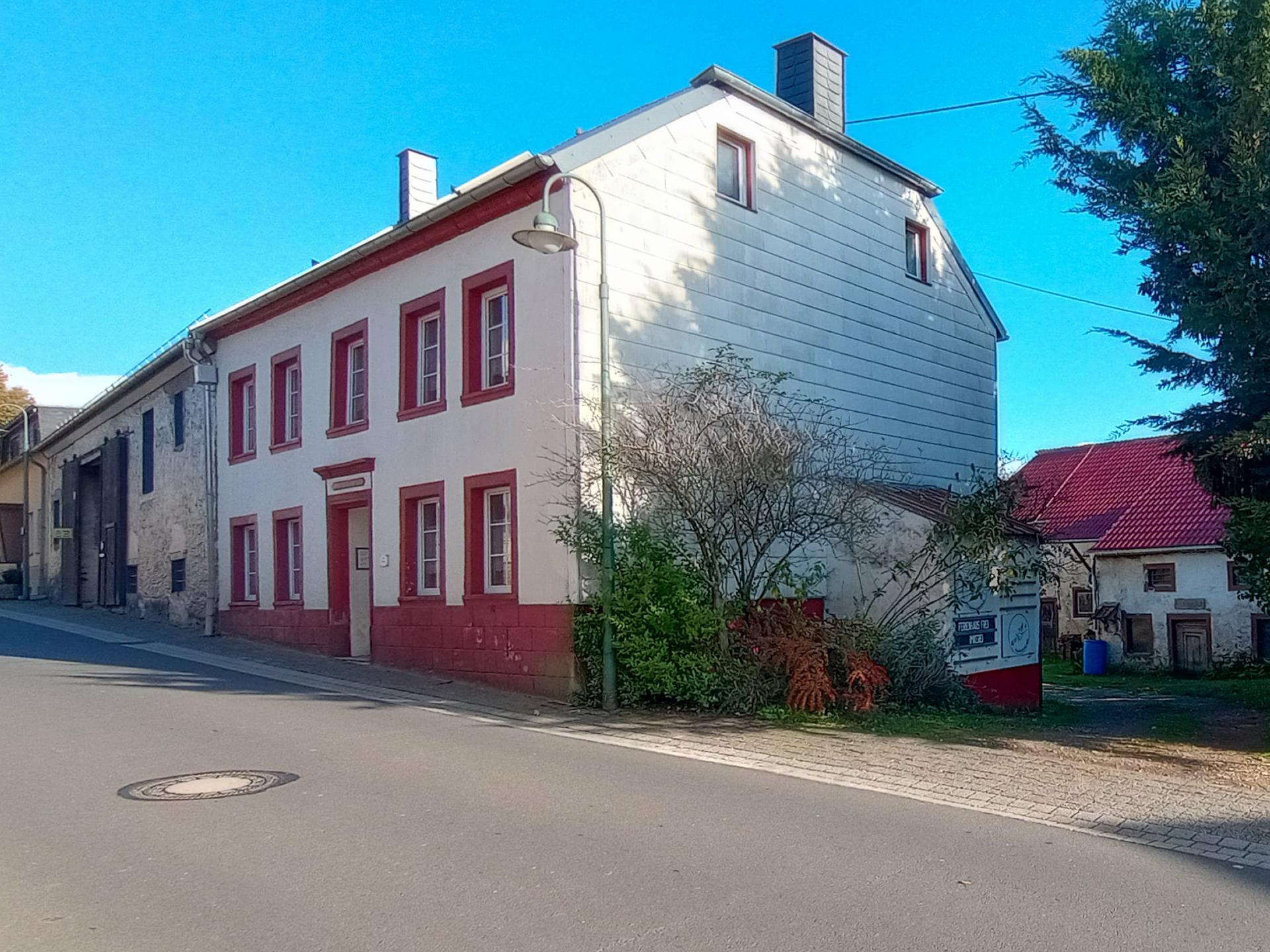 Karakteristiek Eifel huis met prachtige tuin