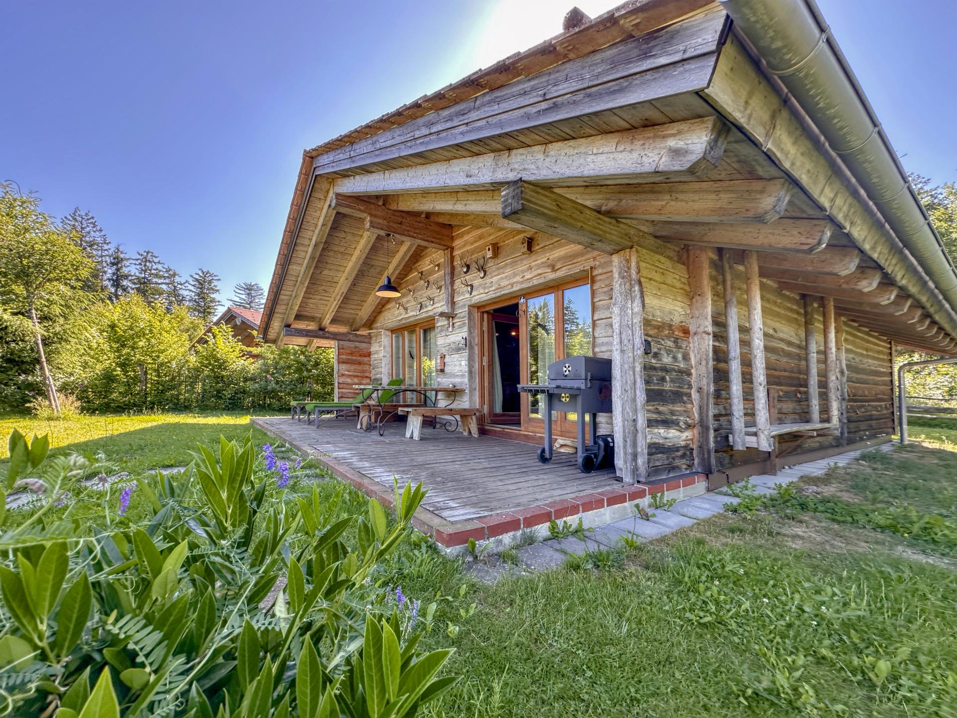 Houten blokhut met sauna in het Beierse Woud
