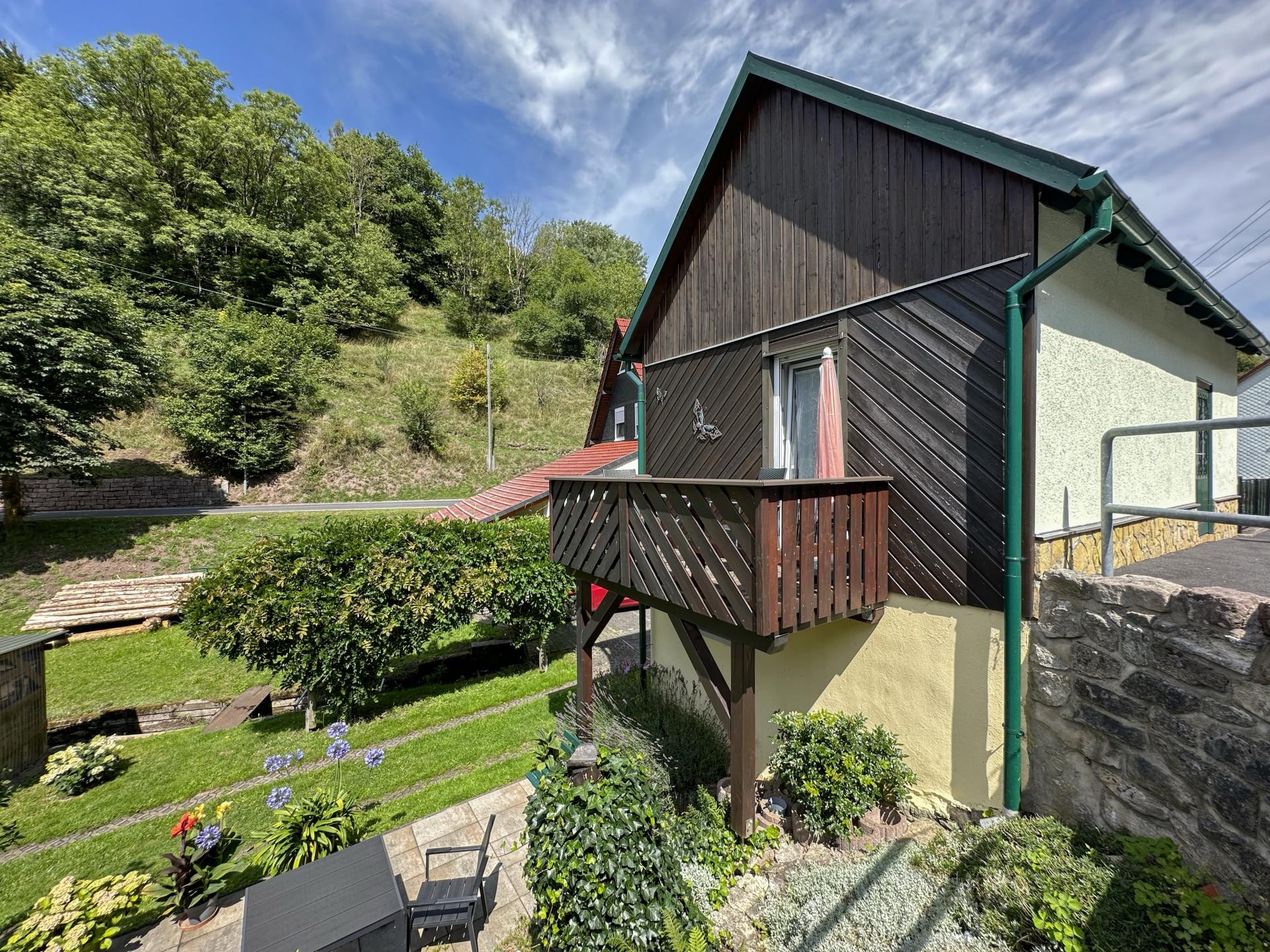 Vakantiehuis met balkon & tuin in Thüringer Woud