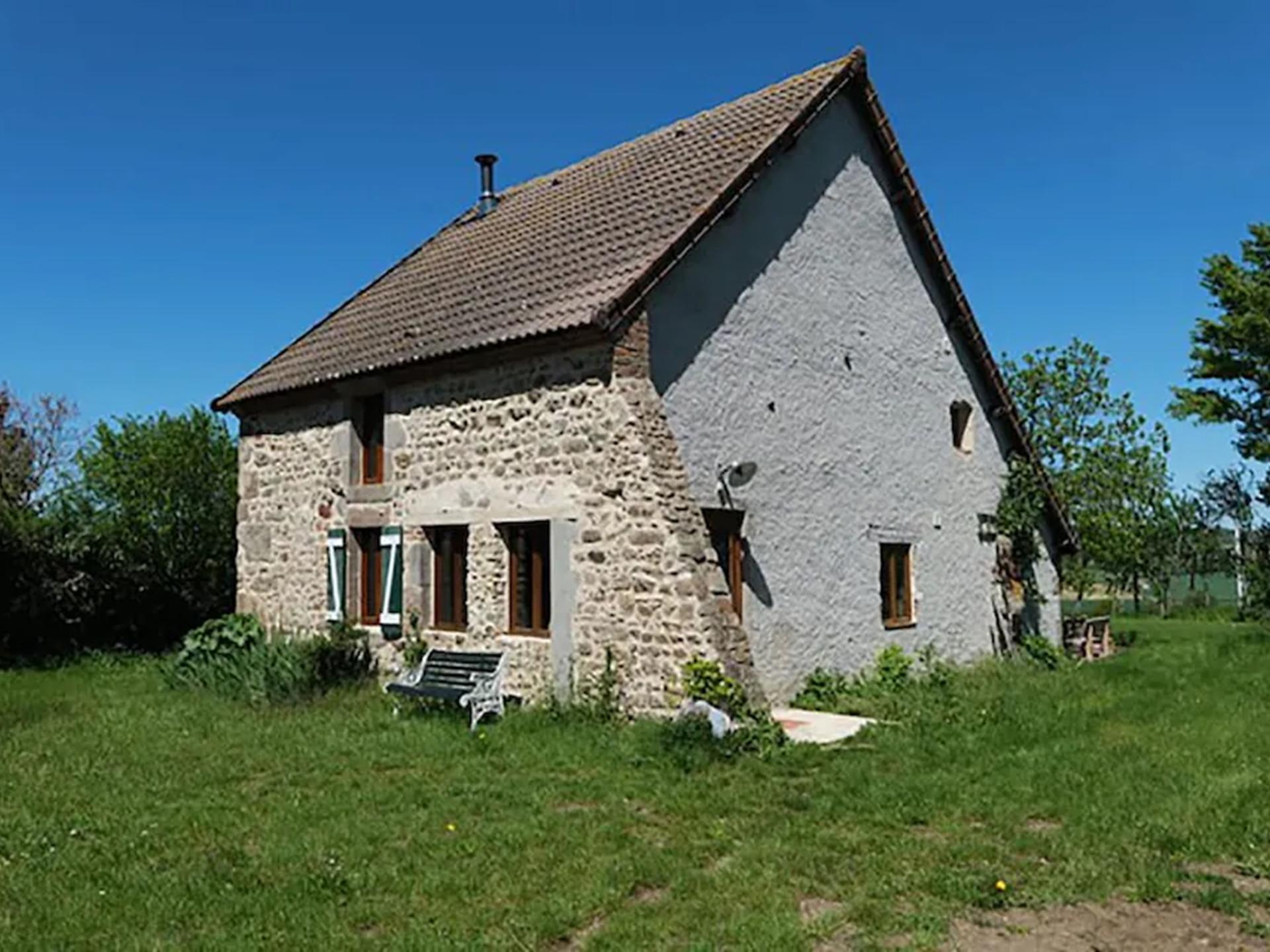 Charmante gîte met uitzicht nabij zwemmeer