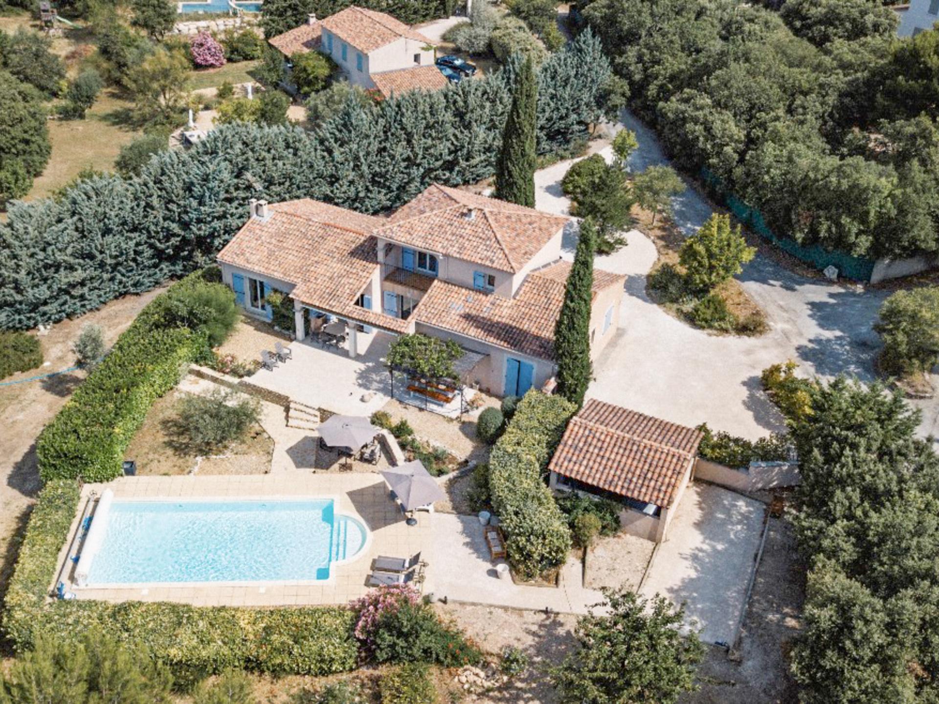 Prachtige villa met zwembad dichtbij MontVentoux