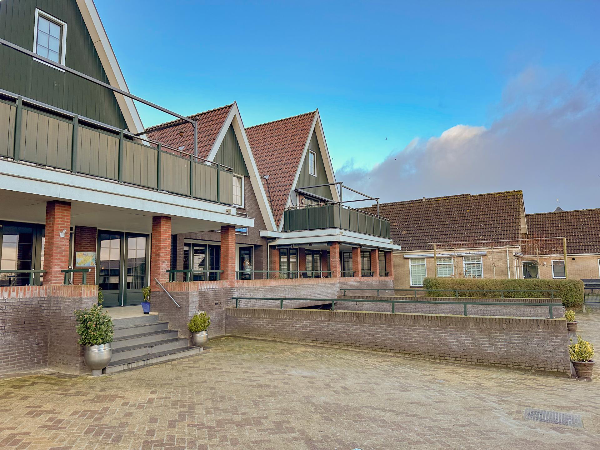 Ruim en luxe appartement op loopafstand van zee