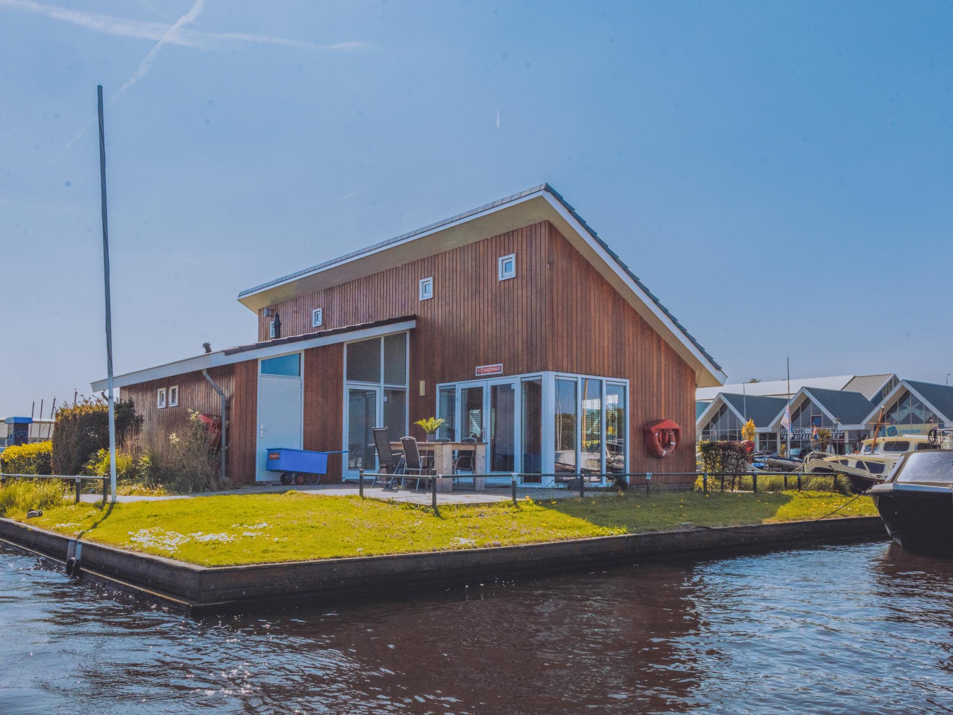 Toegankelijke woning met zicht op het meer