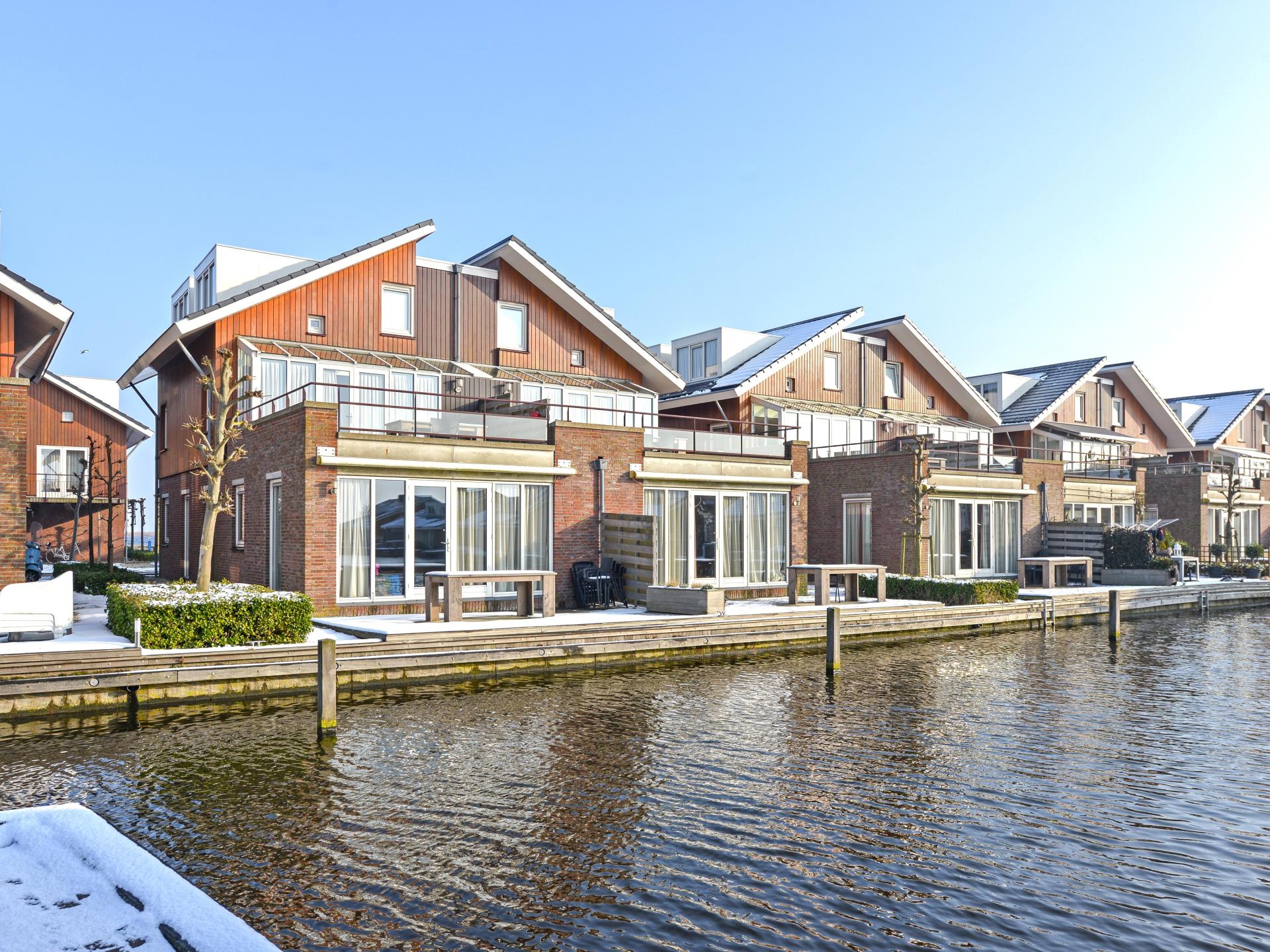 Sfeervolle vakantiewoning met aanlegsteiger