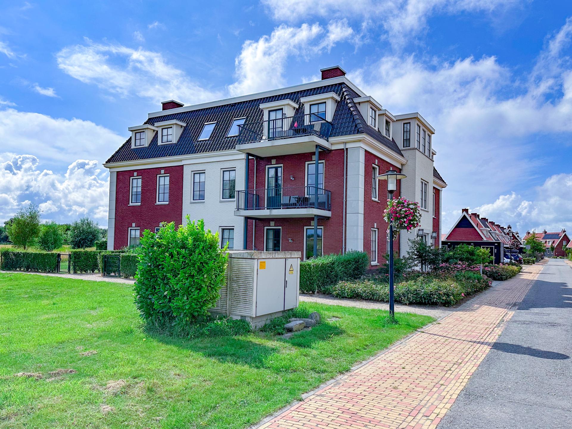 Appartement met Finse sauna en zeezicht