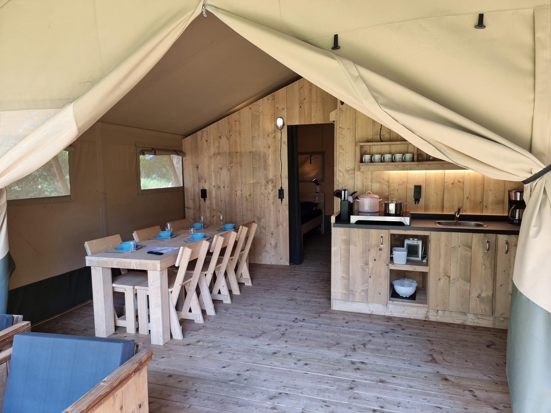 Ruime safarilodge in een rustige omgeving